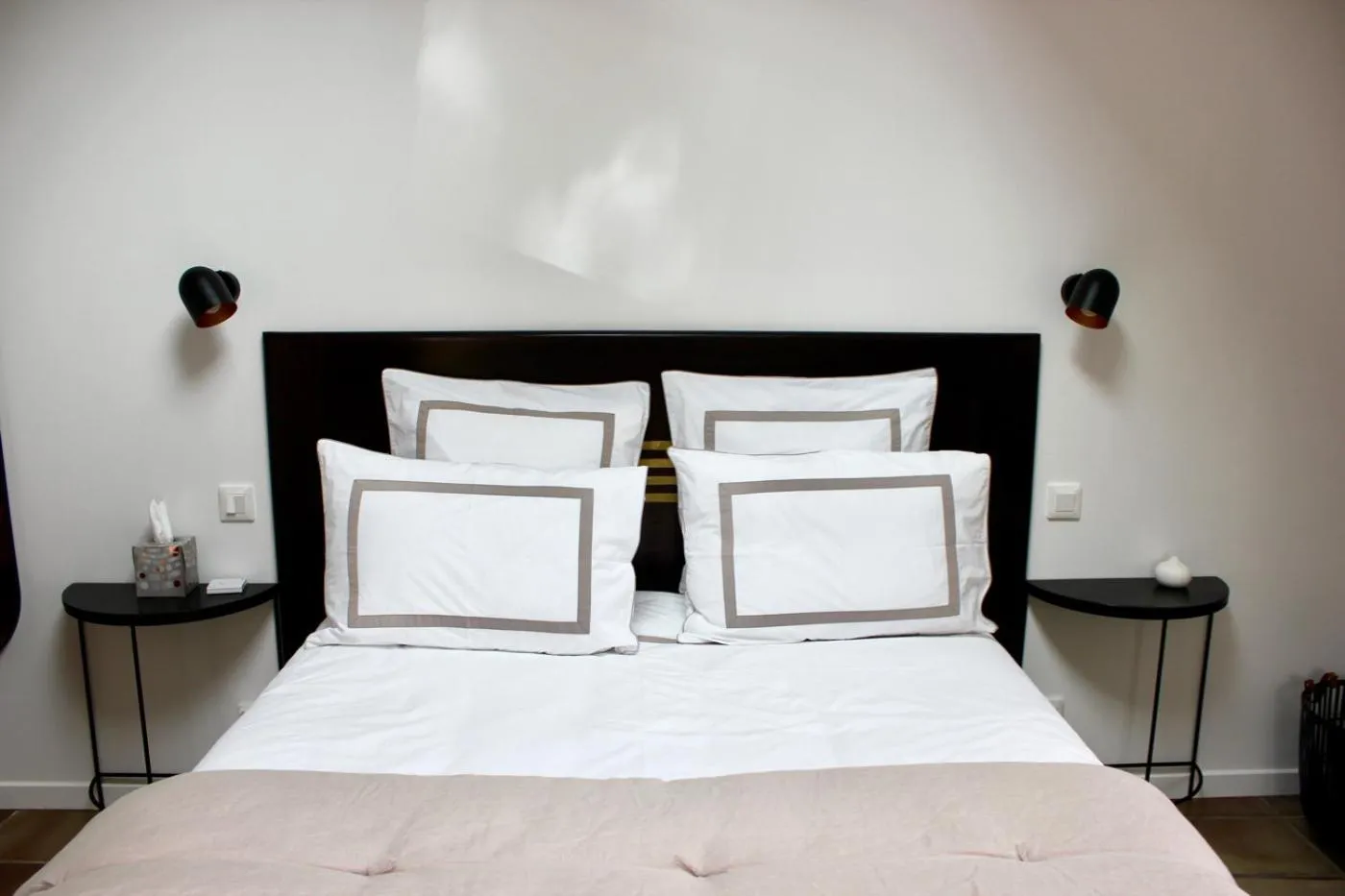 Garden, Bed in Le Chemin du Village