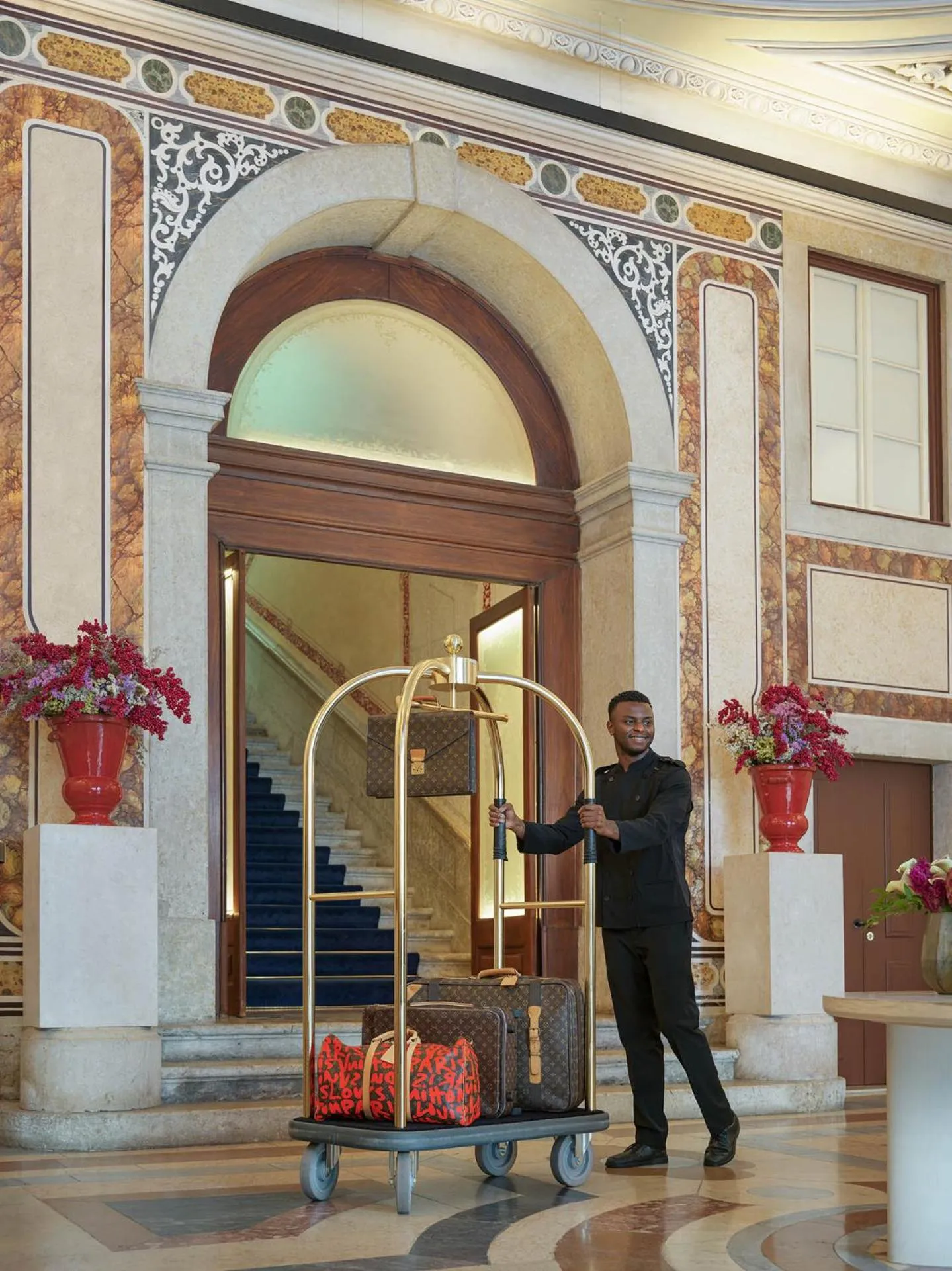 Lobby or reception in The One Palácio da Anunciada