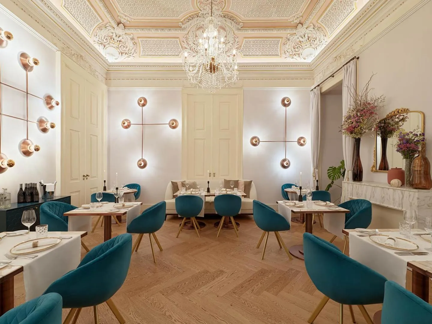 Restaurant/places to eat in The One Palácio da Anunciada