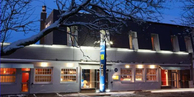 Property building in L'Etoile d'Or