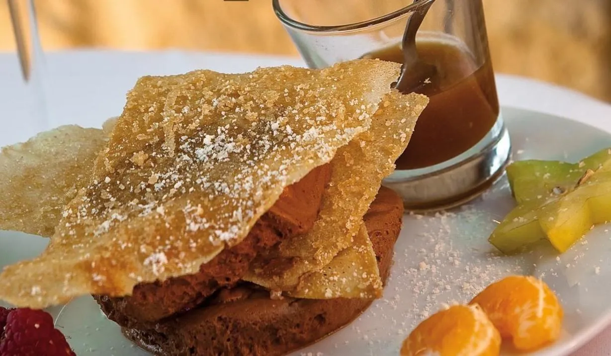 Food and drinks in L'Etoile d'Or