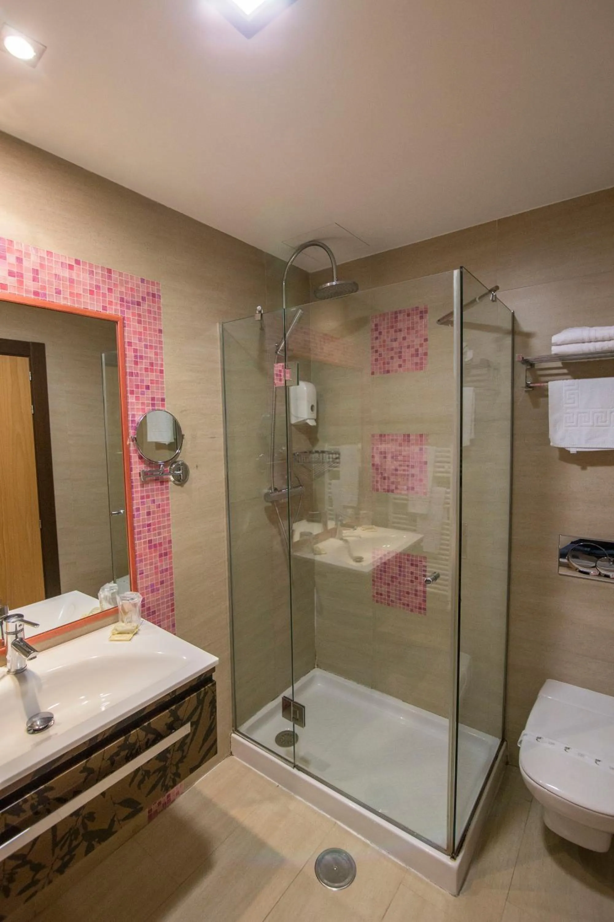 Bathroom in Hotel Juleca