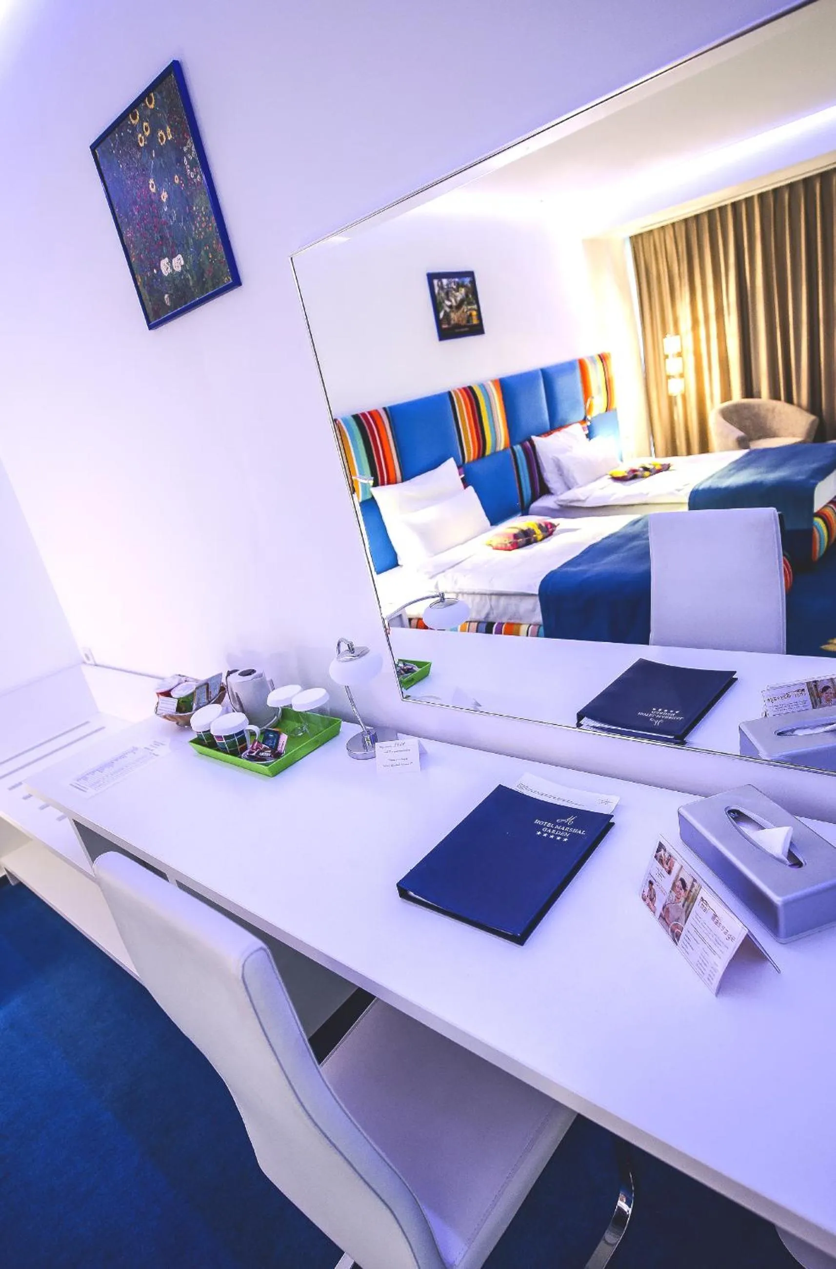 Coffee/tea facilities, Bed in Marshal Garden Hotel