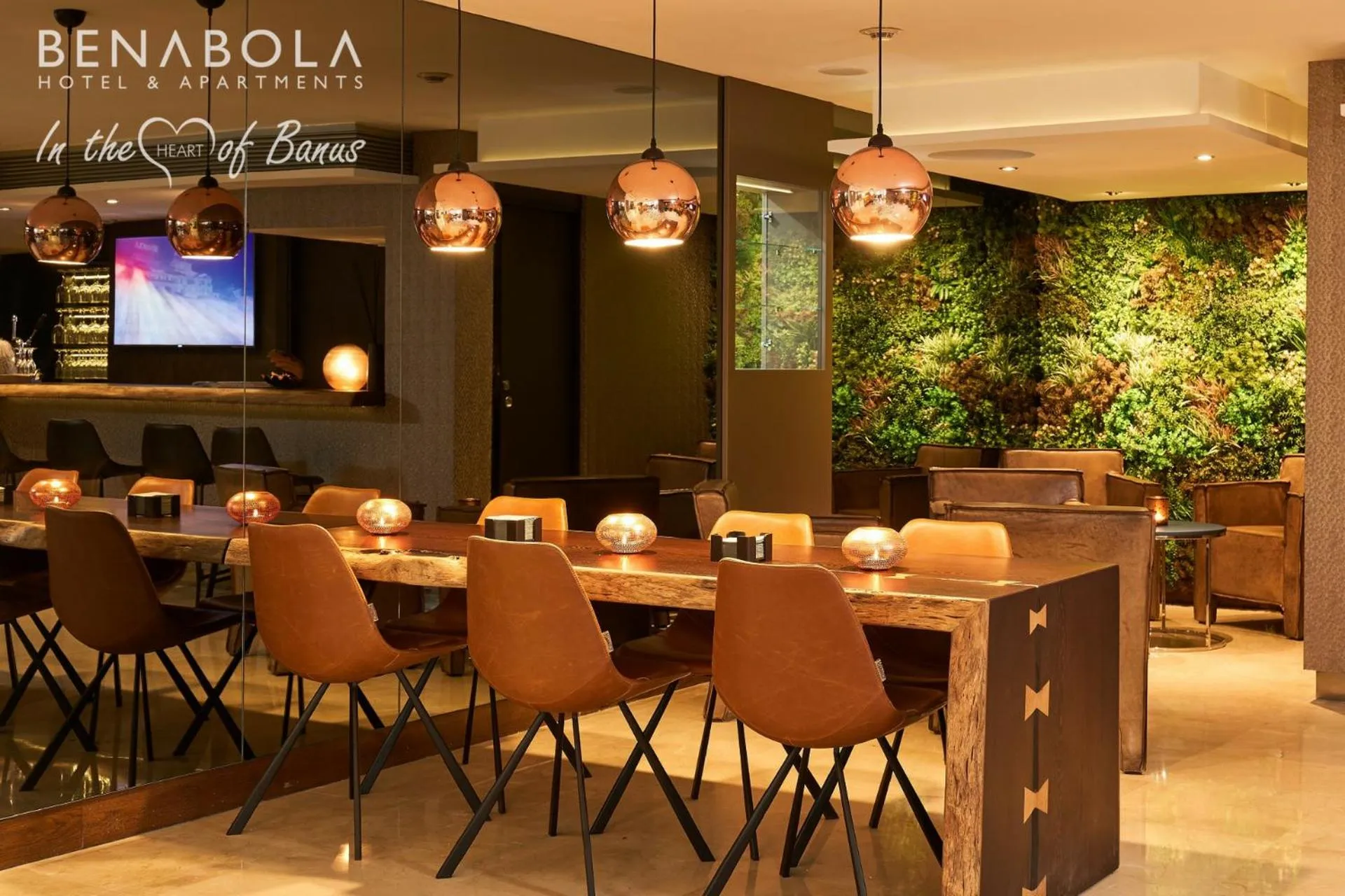 Restaurant/places to eat in Benabola Hotel & Suites
