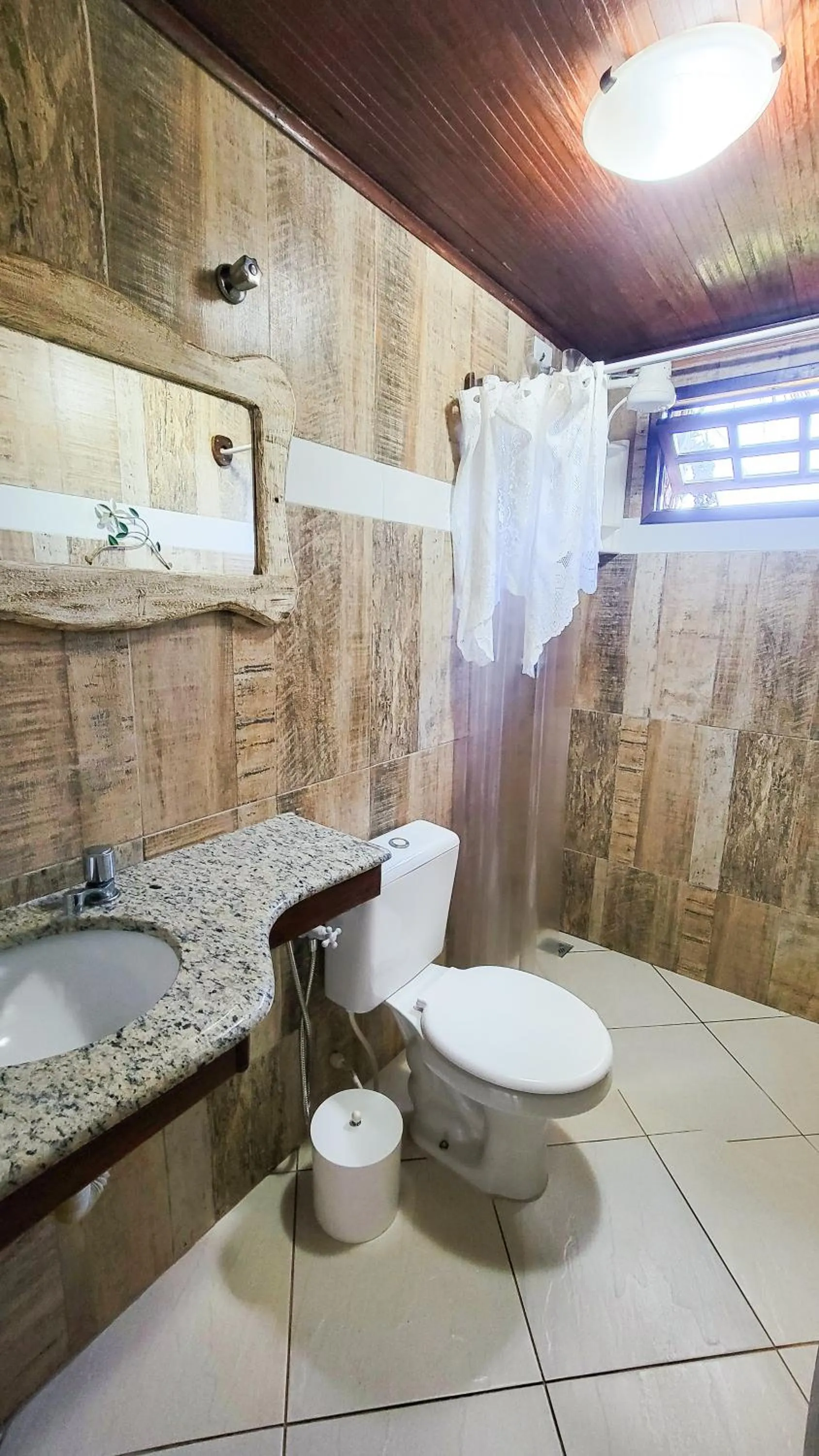 Shower in Mirante de Lençóis