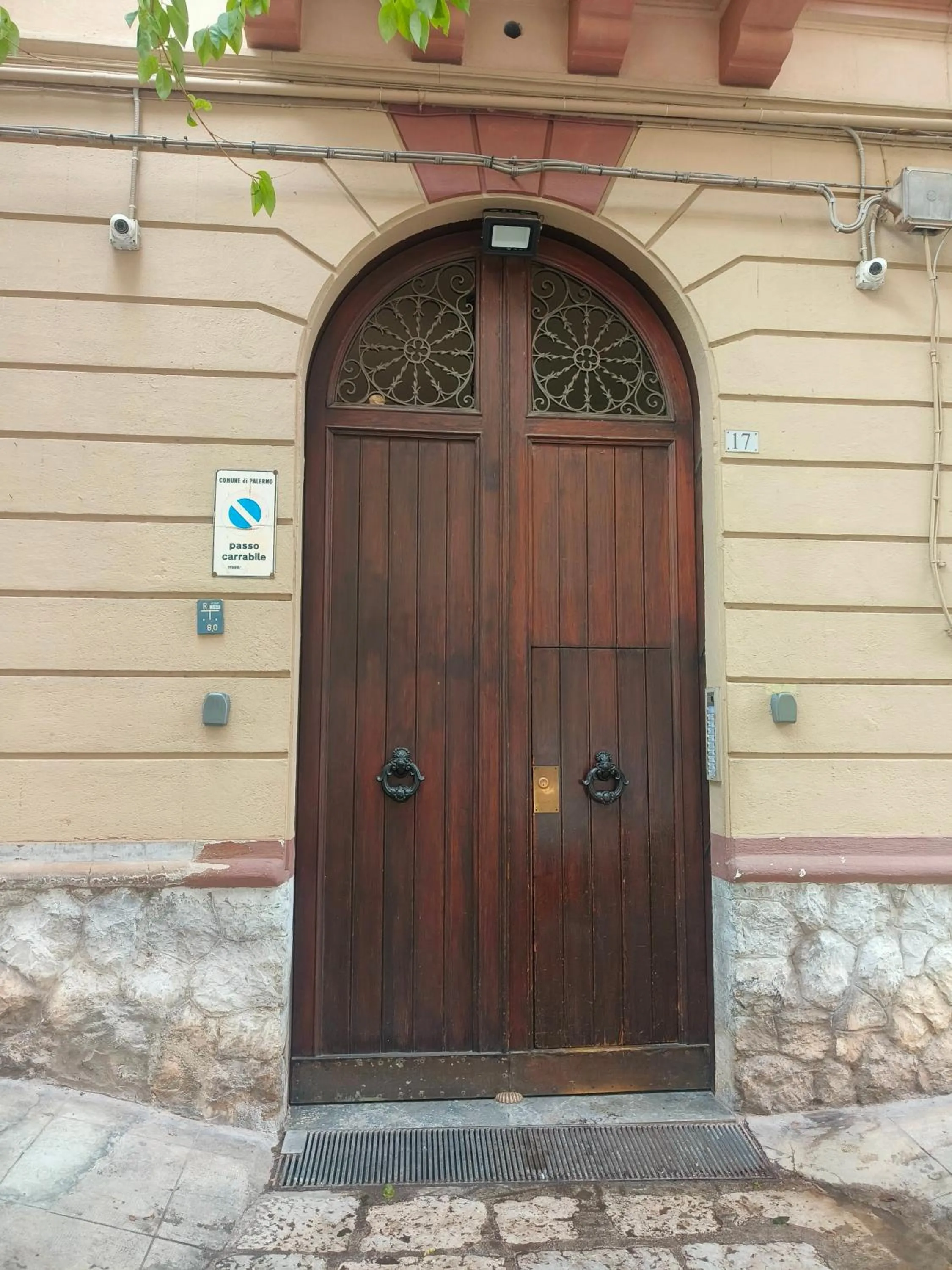 Facade/entrance in B&B IL POETA