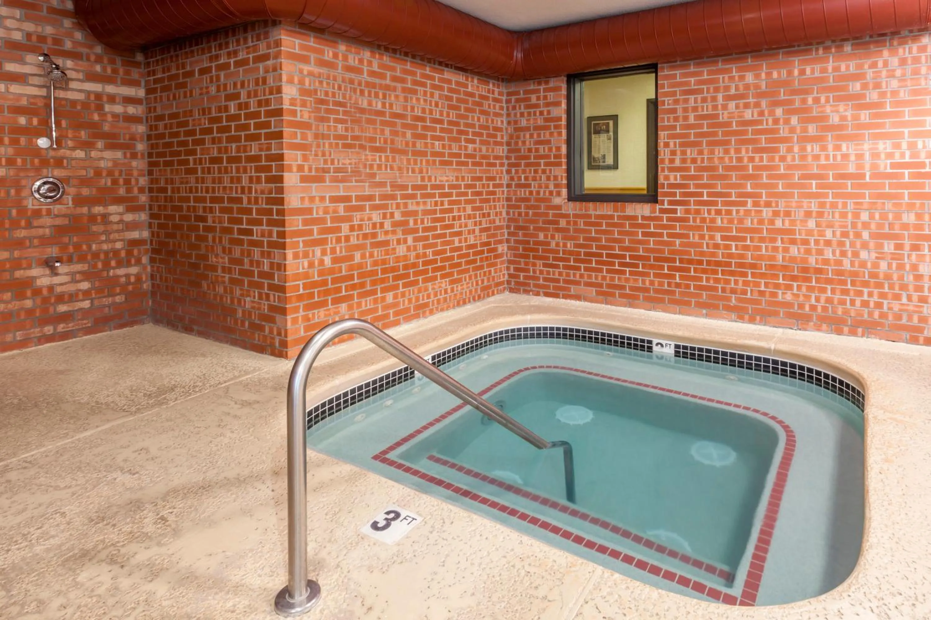 Swimming pool in Baymont by Wyndham Midland