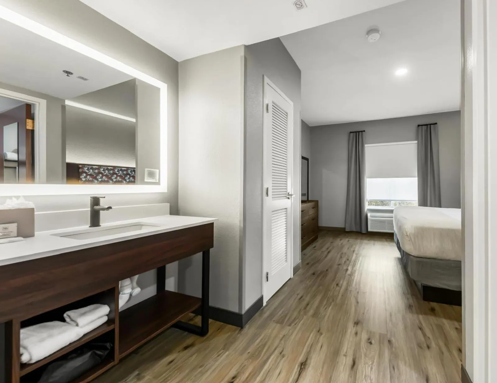 Hawthorn Extended Stay by Wyndham College Station