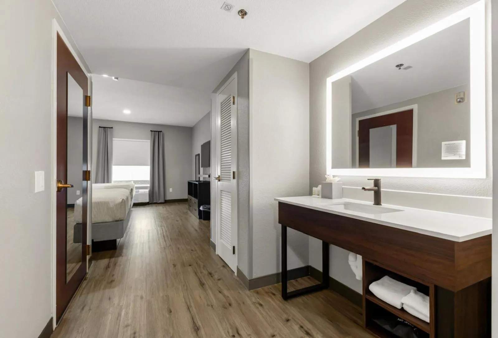 Hawthorn Extended Stay by Wyndham College Station