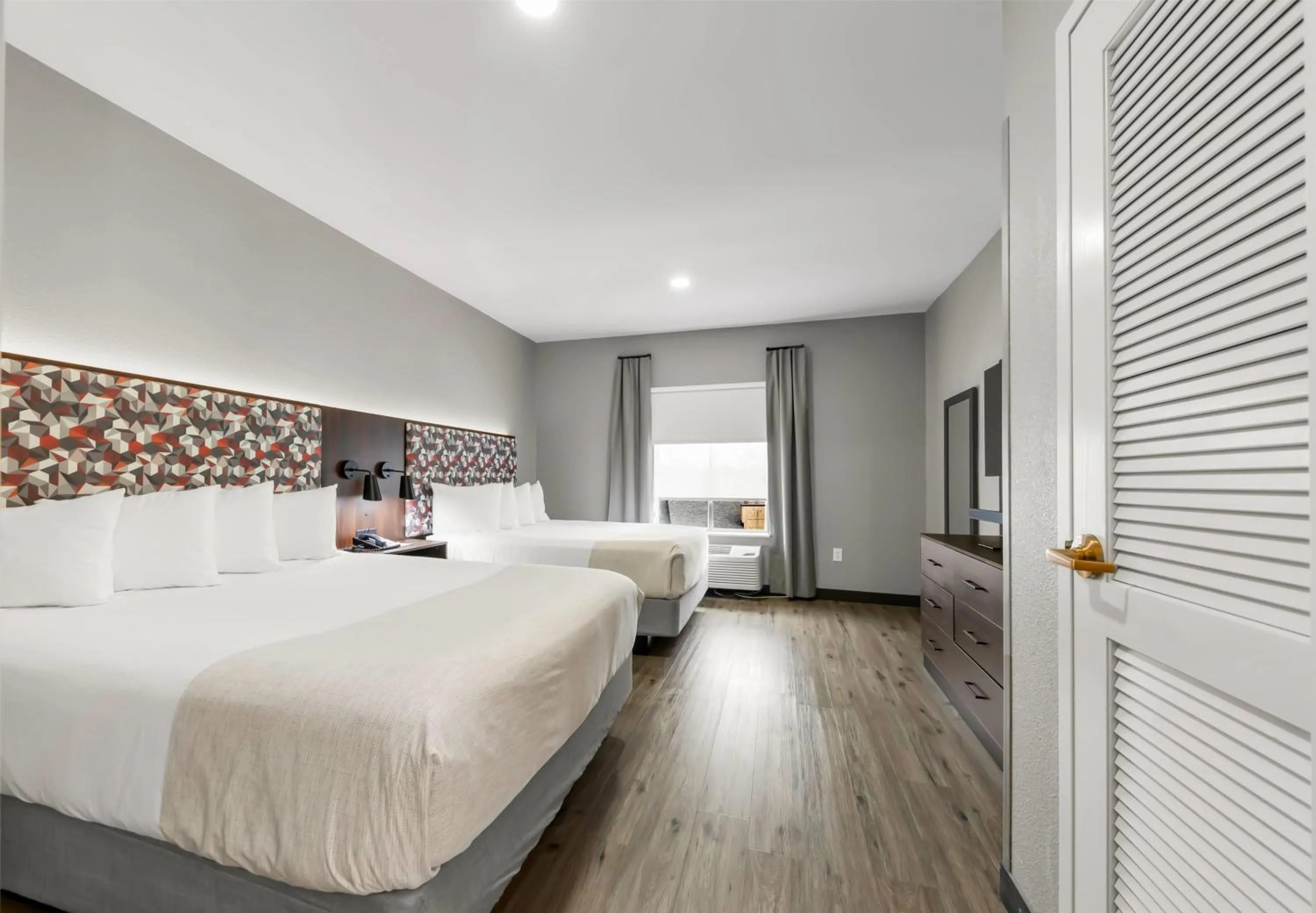 Photo of the whole room in Hawthorn Extended Stay by Wyndham College Station