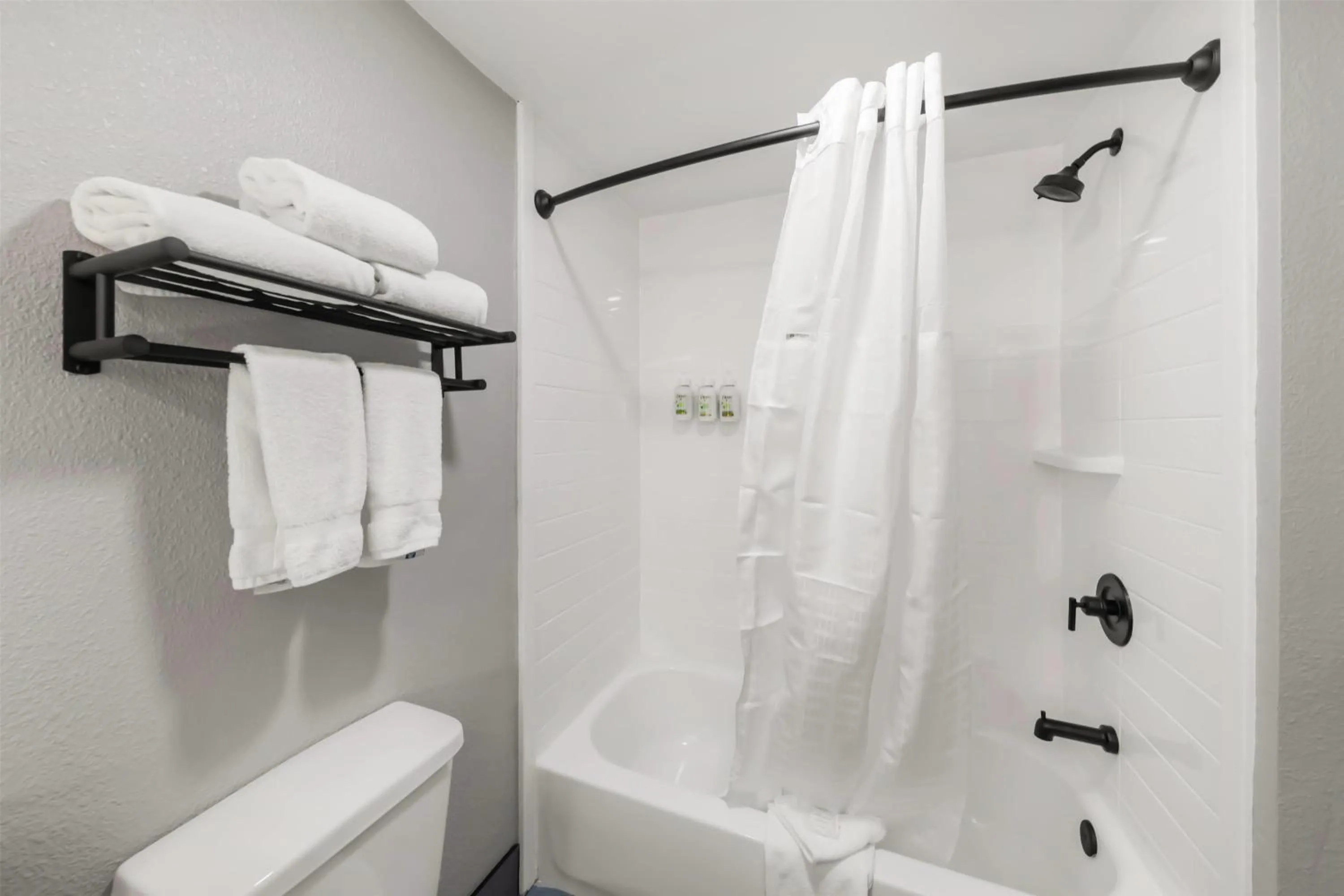 Photo of the whole room in Hawthorn Extended Stay by Wyndham College Station