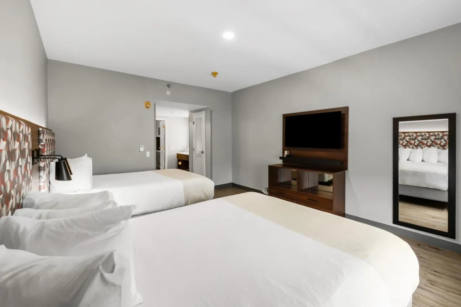 Hawthorn Extended Stay by Wyndham College Station