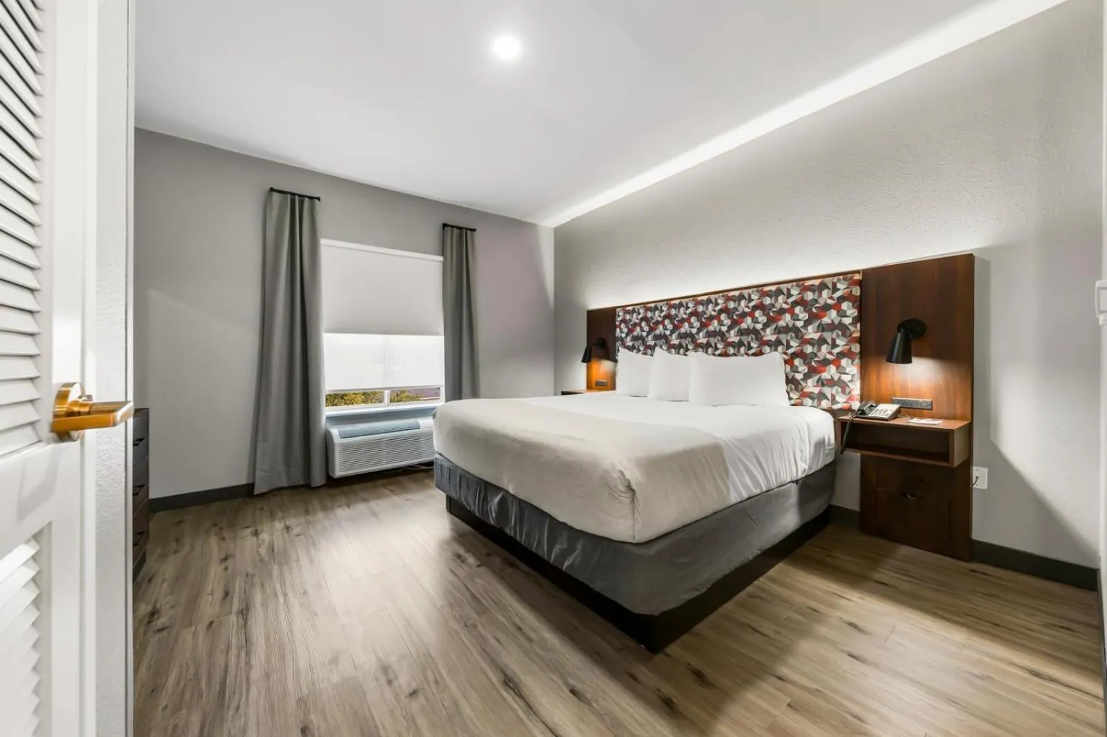 Hawthorn Extended Stay by Wyndham College Station