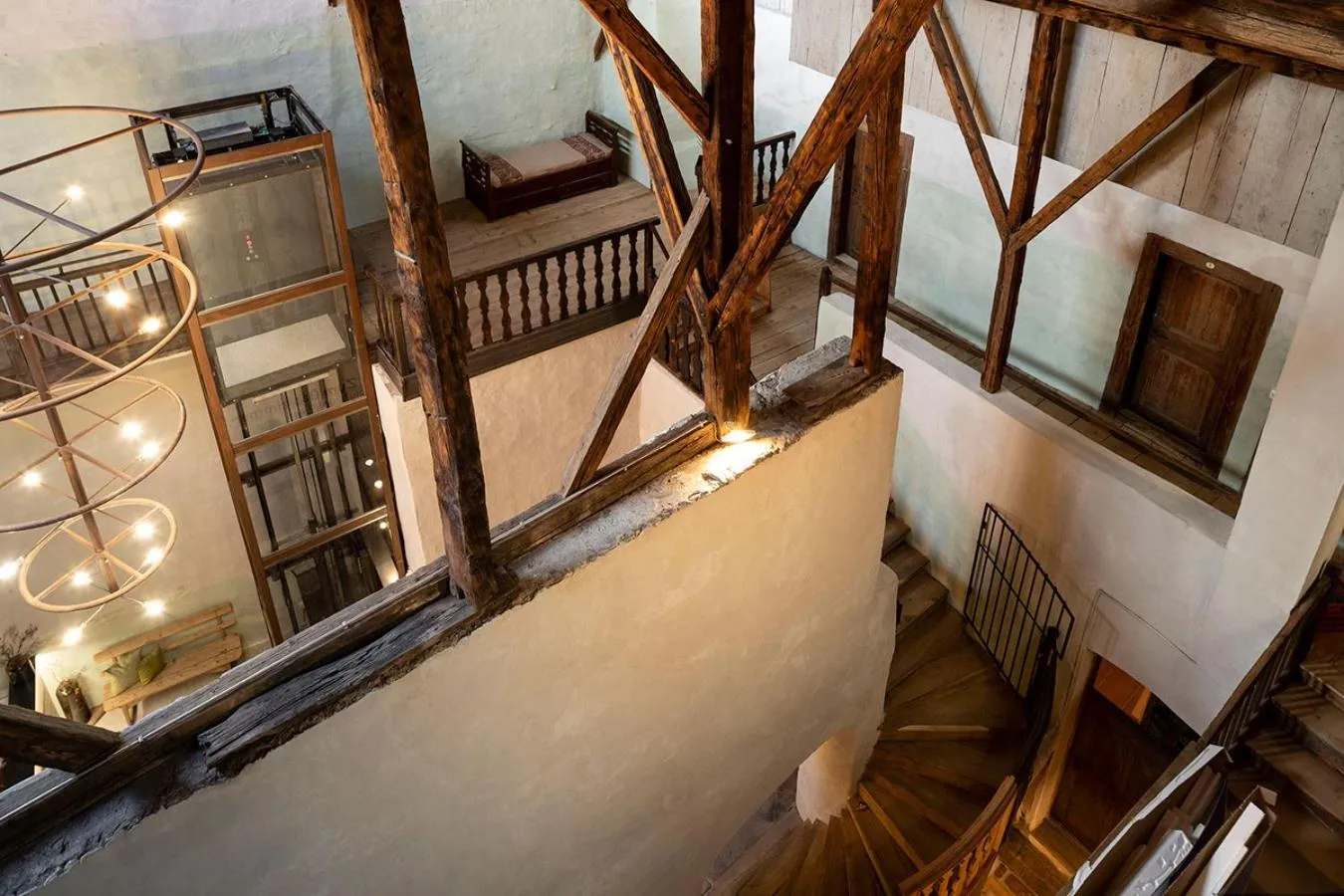 Property building in rössl bianco b&b&b