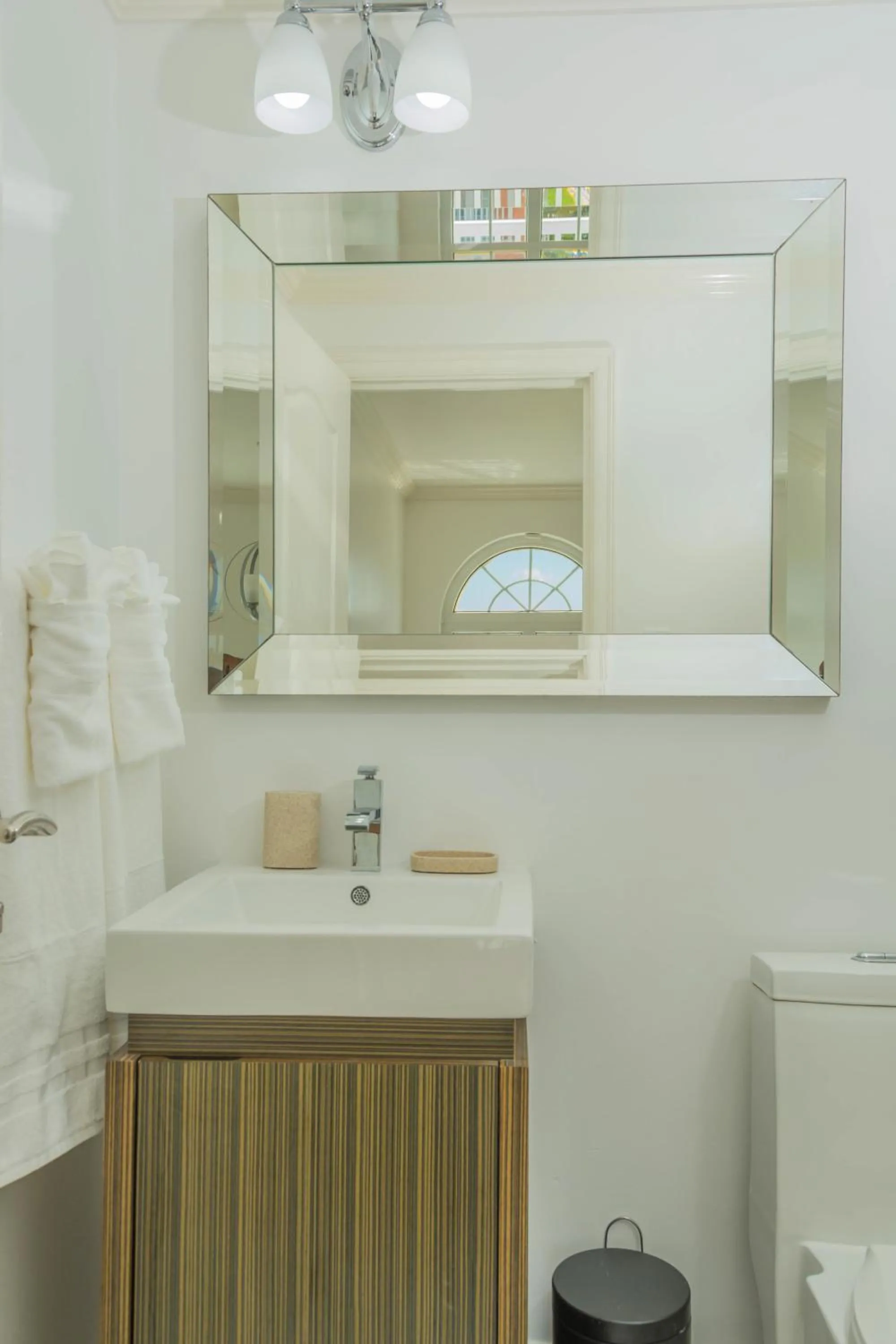 Bathroom in Stunning Ocean View