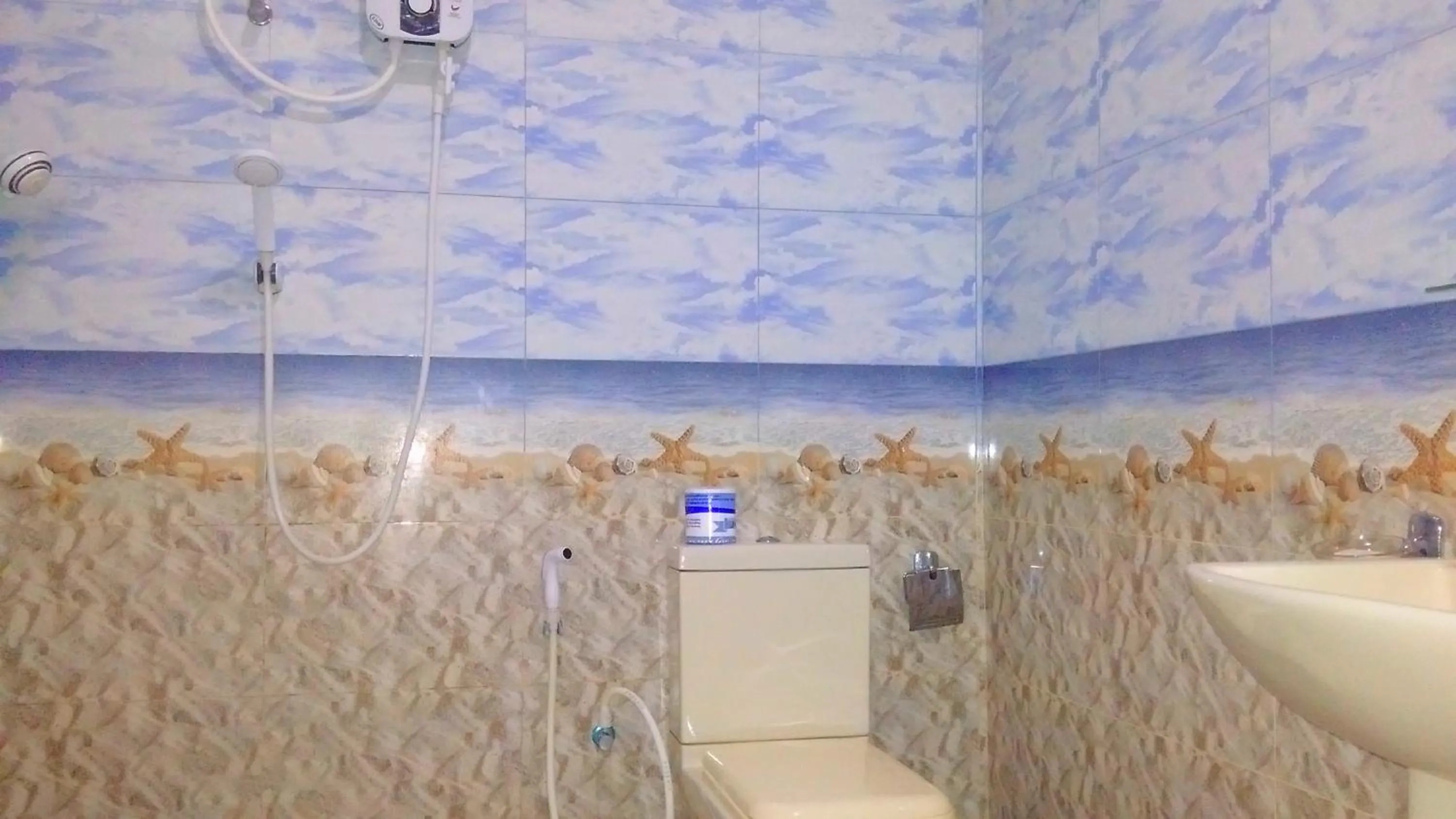 Bathroom in Avian Garden Udawalawe