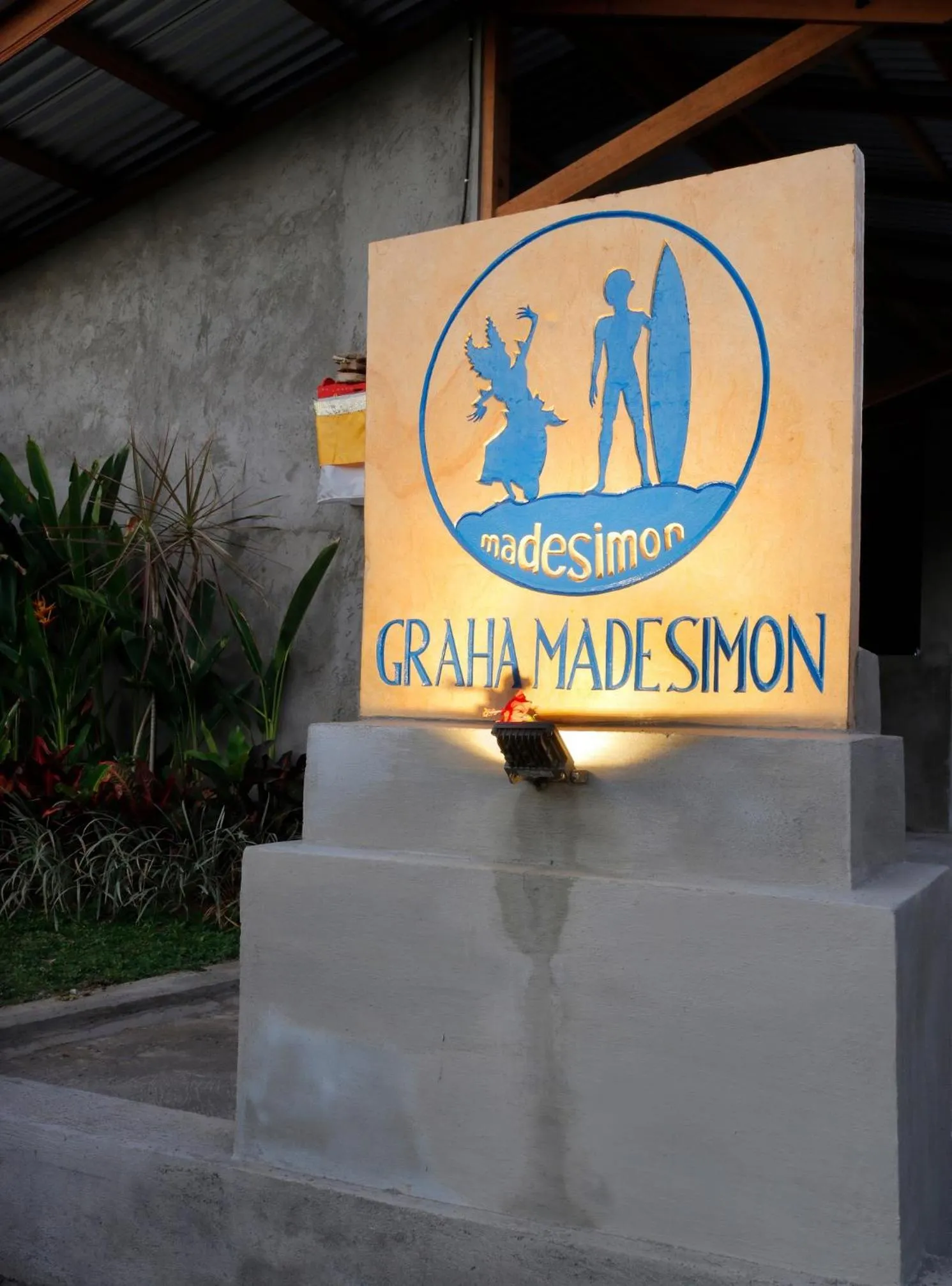 Property building in Graha Madesimon