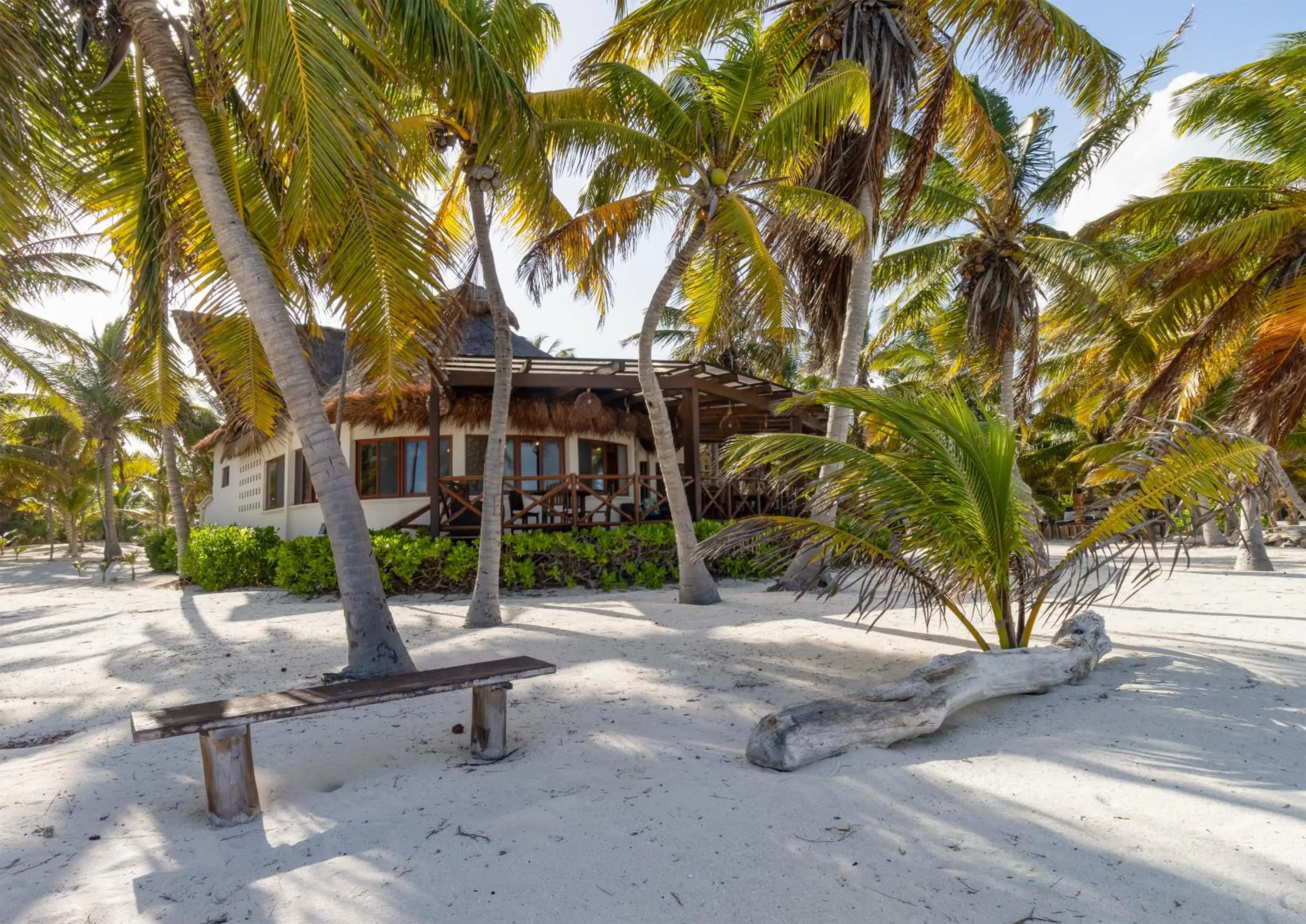 Property building in Grand Slam Fishing Lodge Tulum