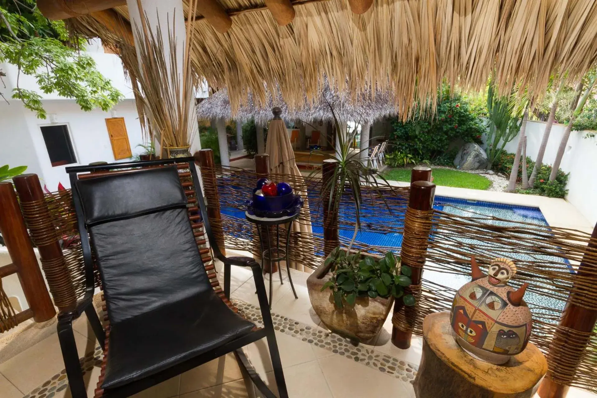 Twin Room with Pool View in Villas Naomi Twin Room with Pool View in Villas Naomi