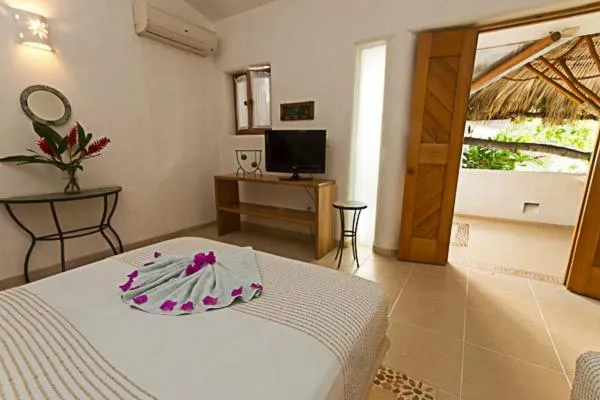 Bedroom, Bed in Villas Naomi