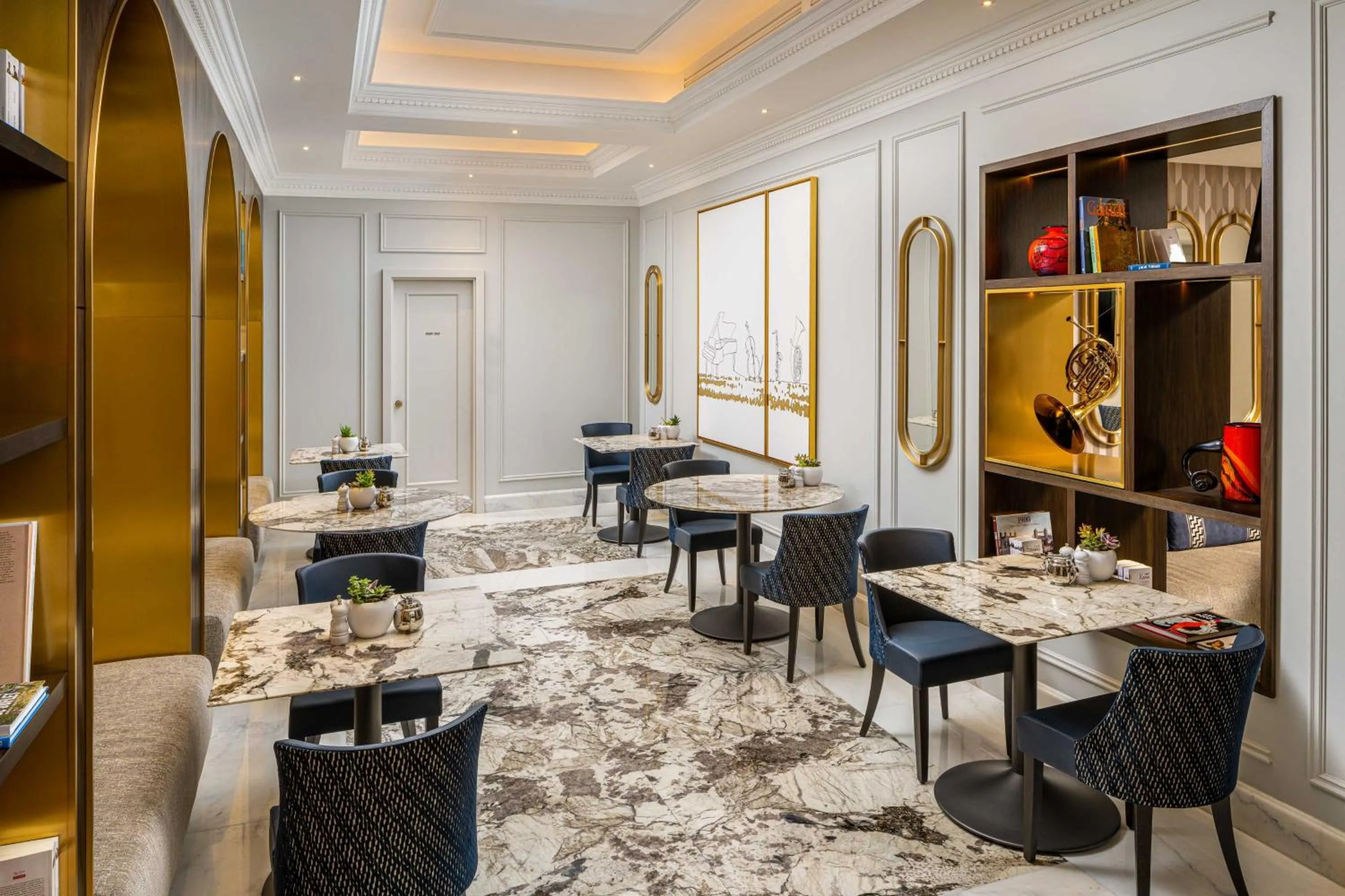 Coffee/tea facilities in InterContinental Athenee Palace Bucharest by IHG