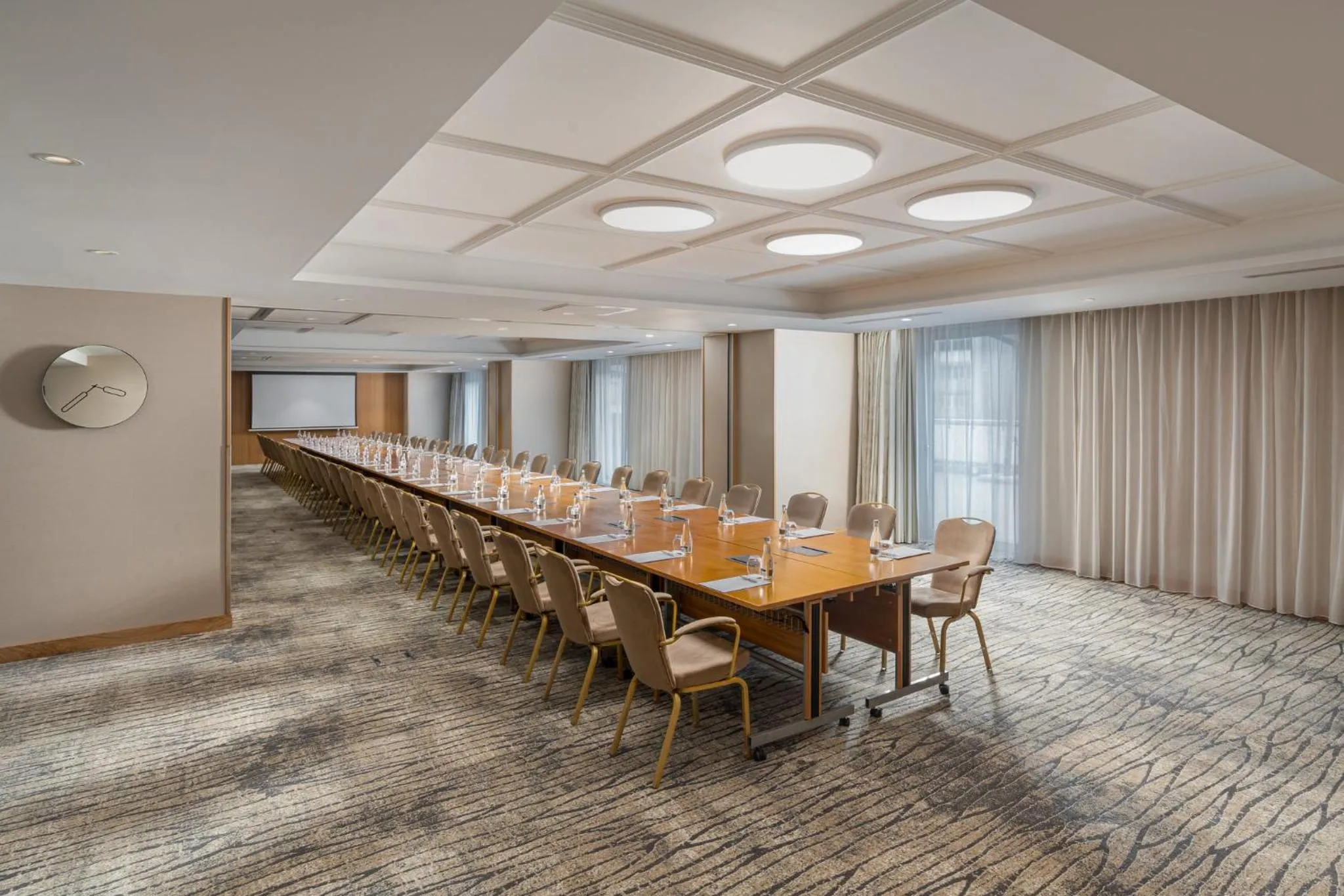 Meeting/conference room in InterContinental Athenee Palace Bucharest by IHG
