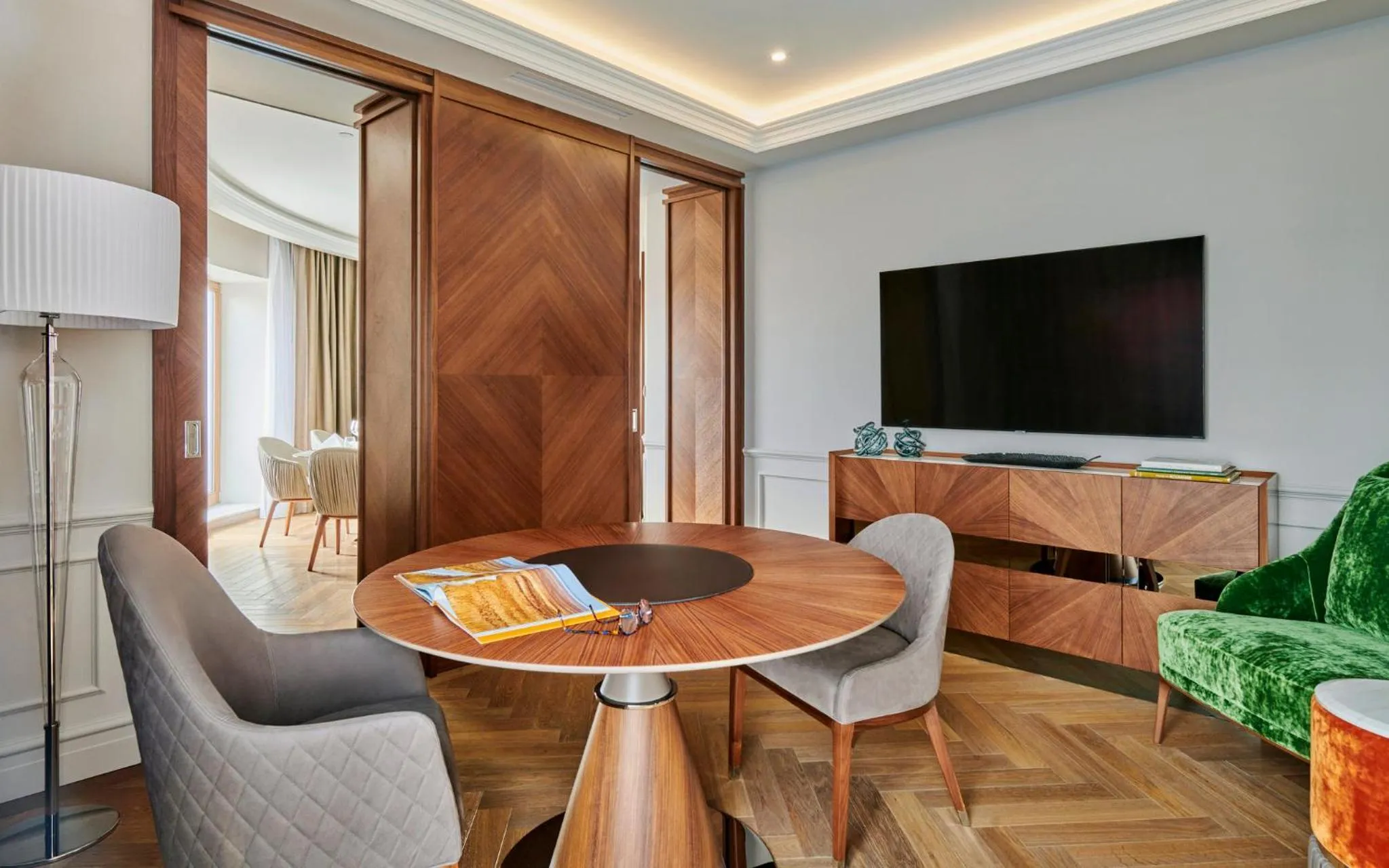 Photo of the whole room in InterContinental Athenee Palace Bucharest by IHG