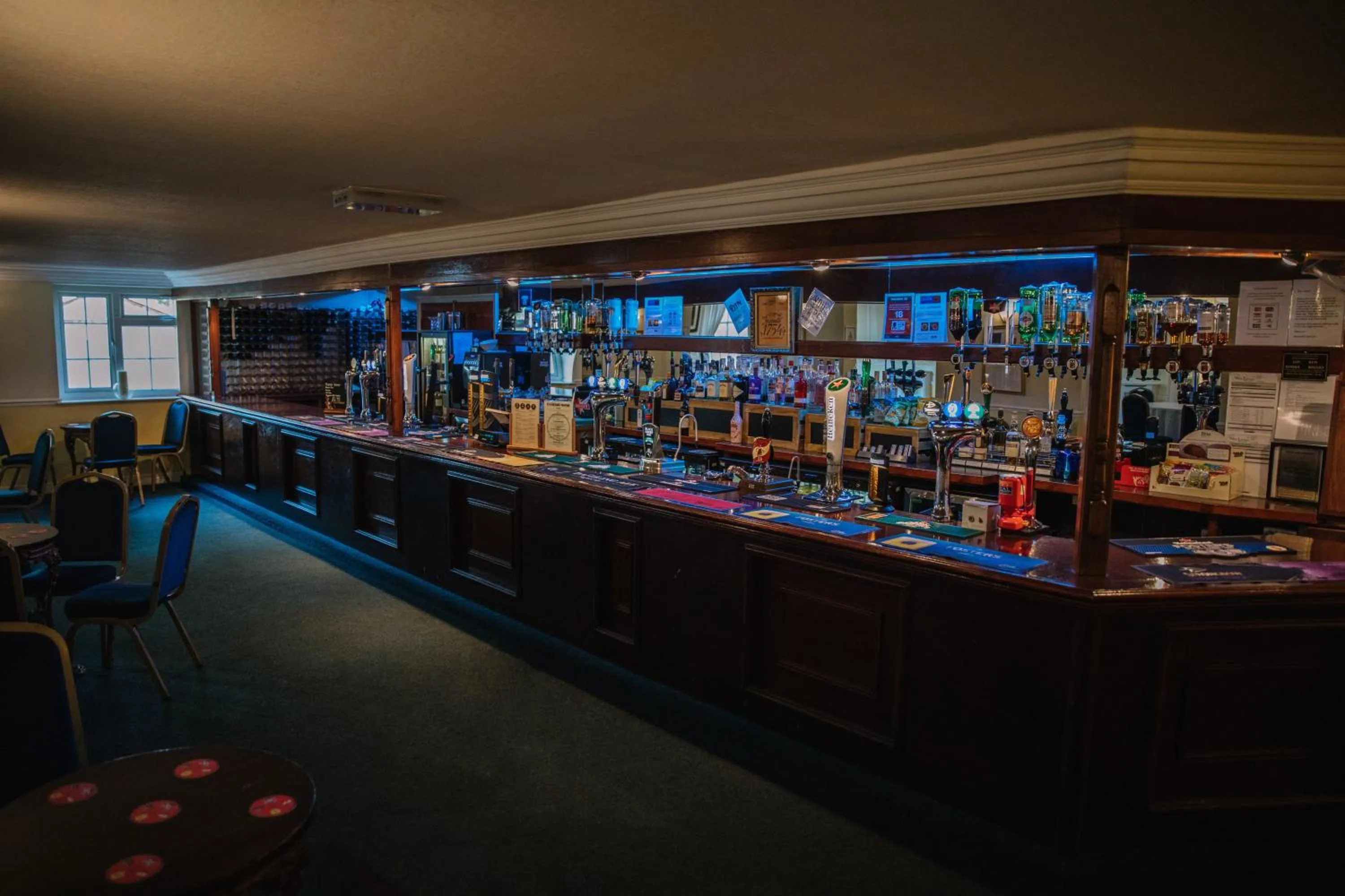 Lounge or bar in Hemswell Court