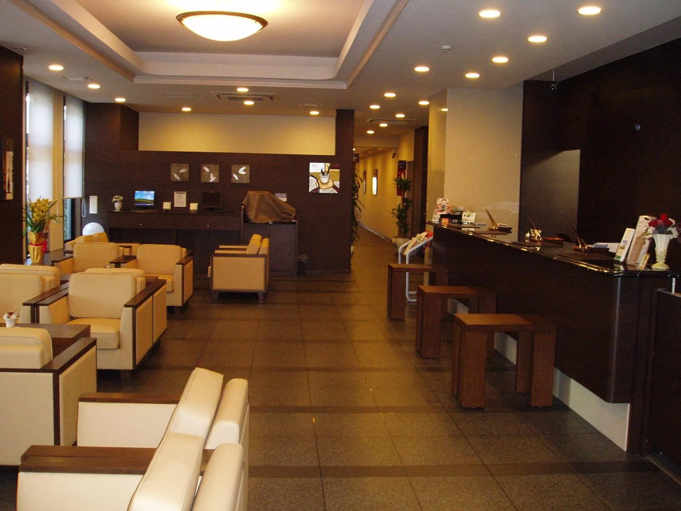 Lobby or reception in Hotel Route-Inn Sagamihara -Kokudo 129 Gou-