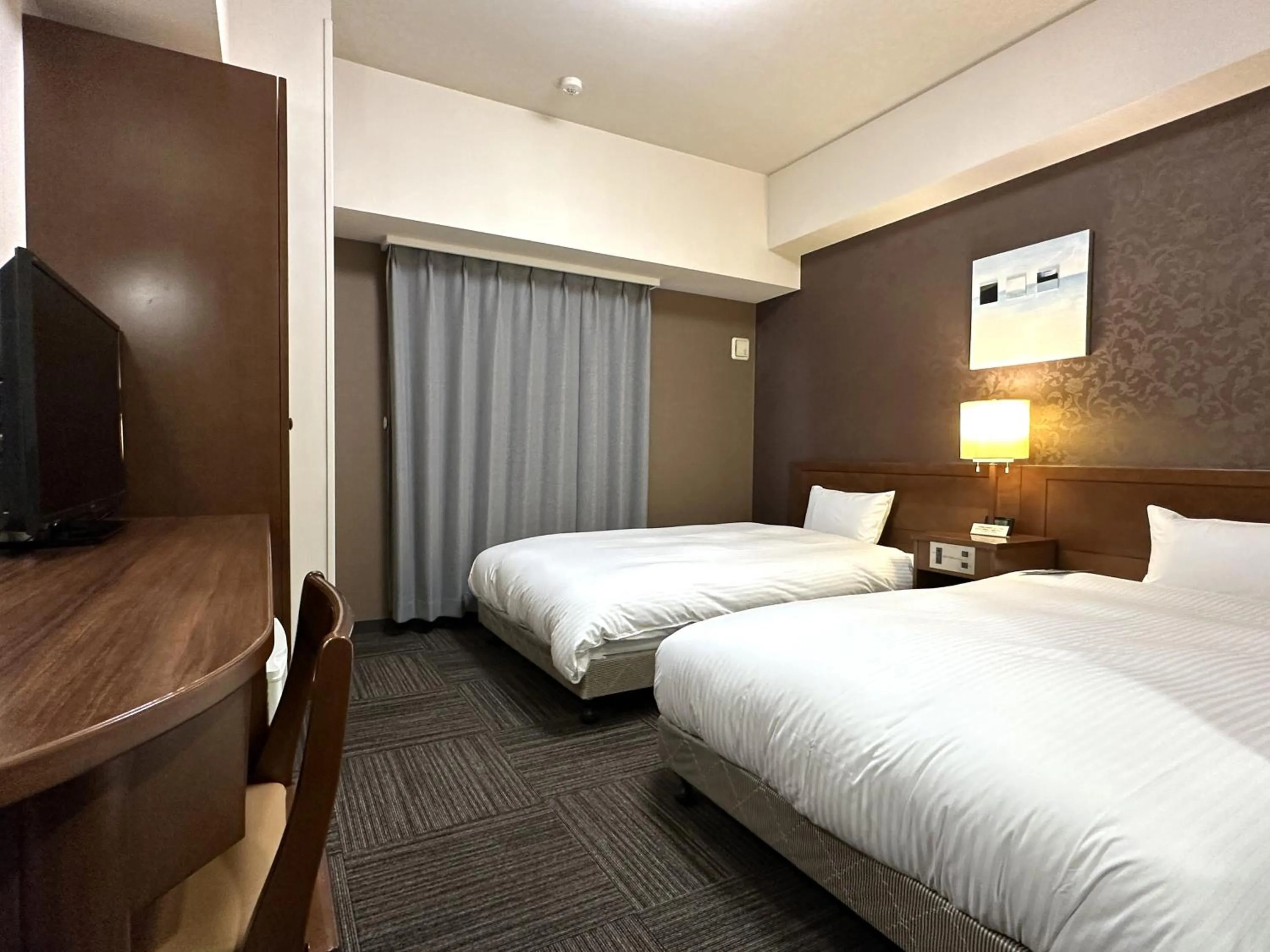 Photo of the whole room, Bed in Hotel Route-Inn Yaizu Inter
