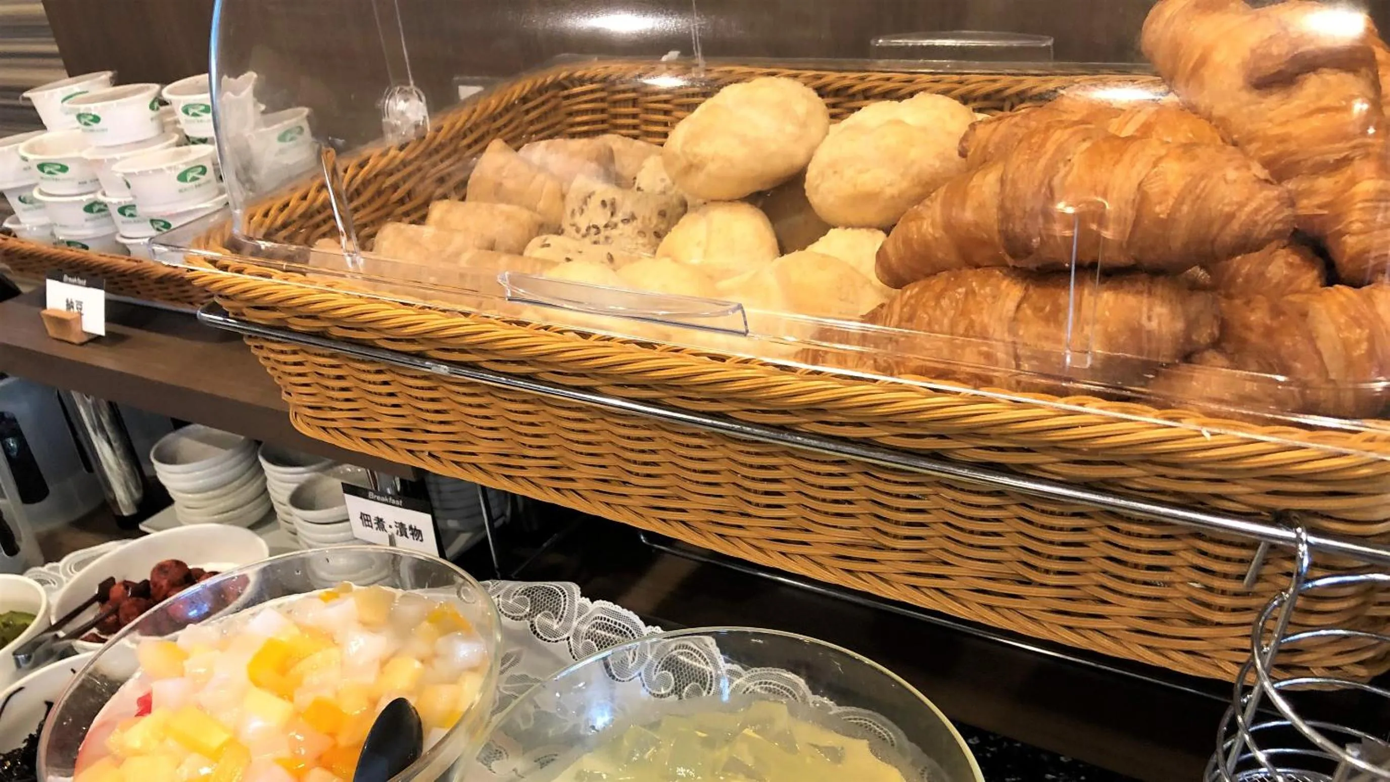 Breakfast in Hotel Route-Inn Susono Inter