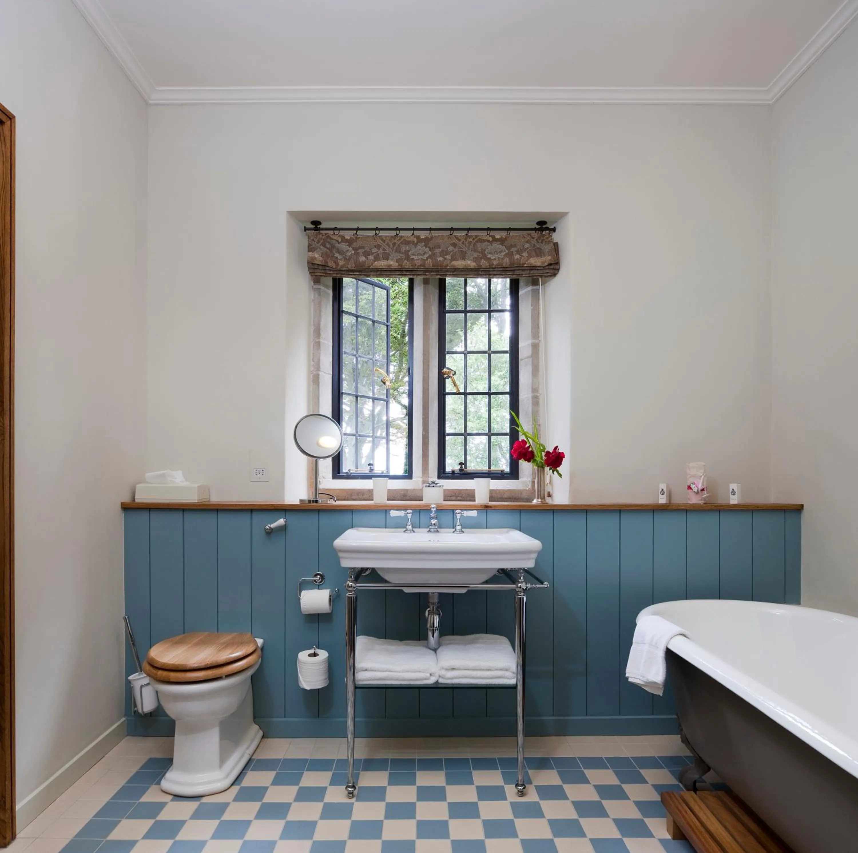 Bathroom in Ard na Sidhe Country House Hotel