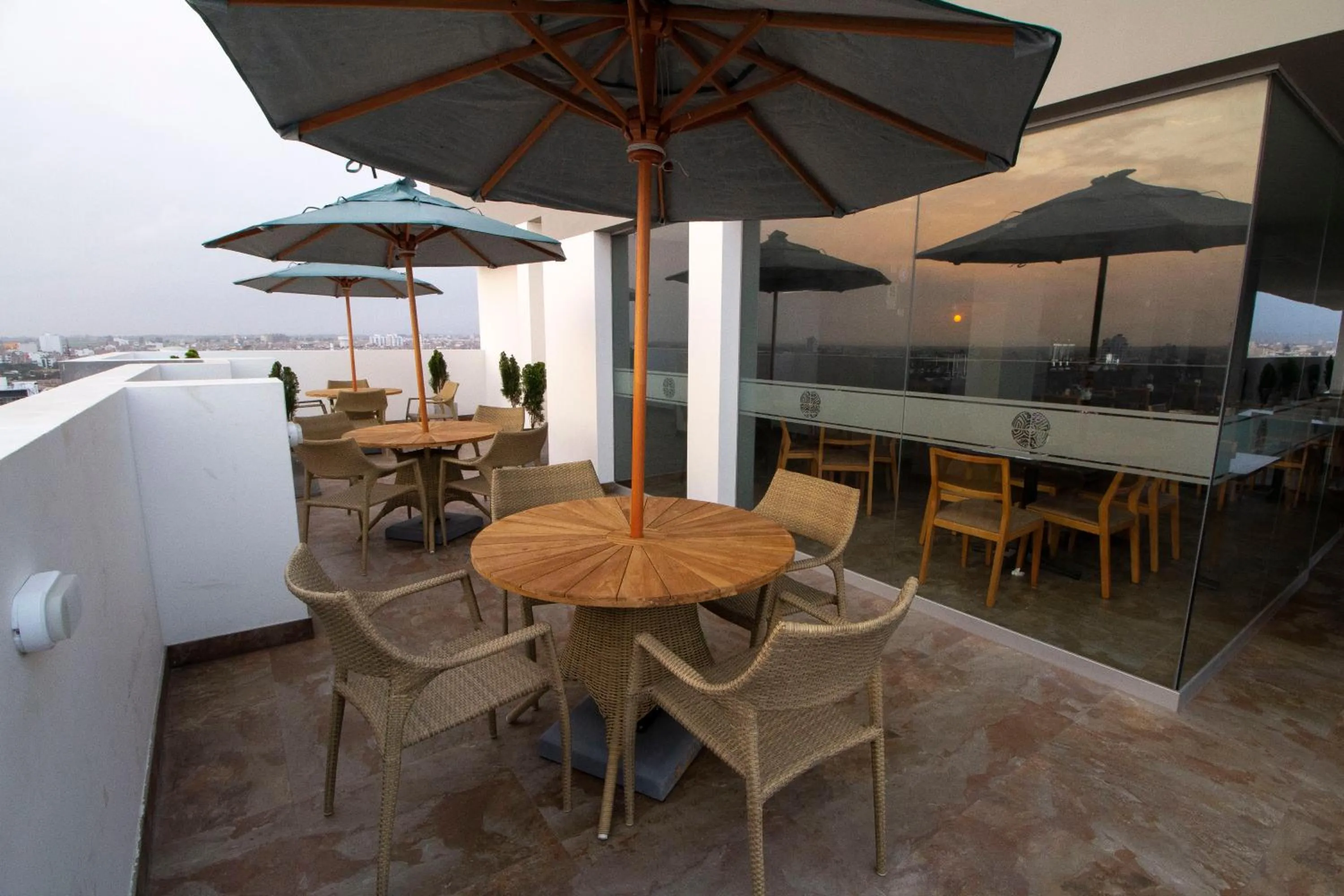 Buffet breakfast in Tierra Viva Trujillo