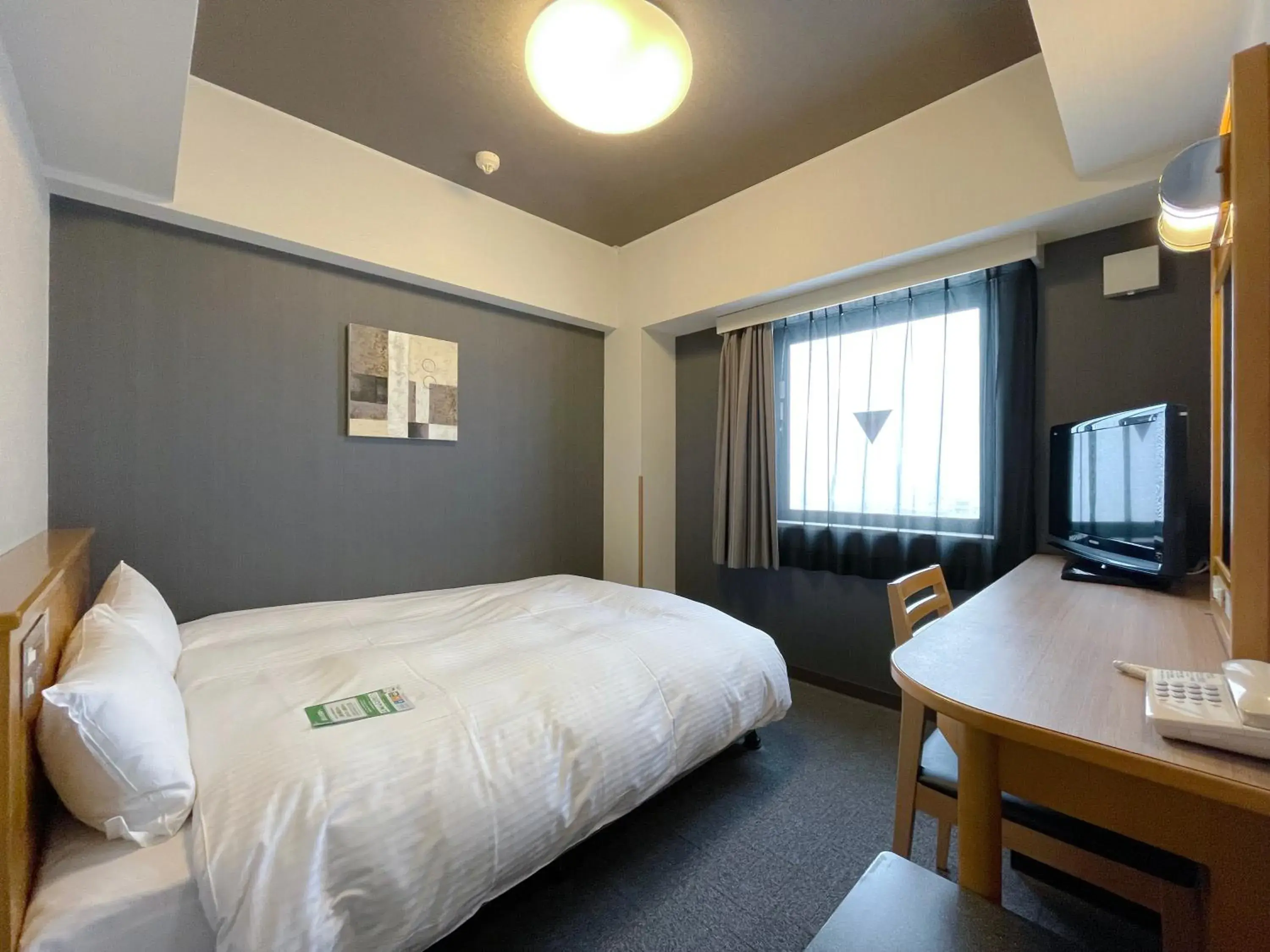 Double Room with Small Double Bed - Non-Smoking in Hotel Route-Inn Yokote Inter Double Room with Small Double Bed - Non-Smoking in Hotel Route-Inn Yokote Inter