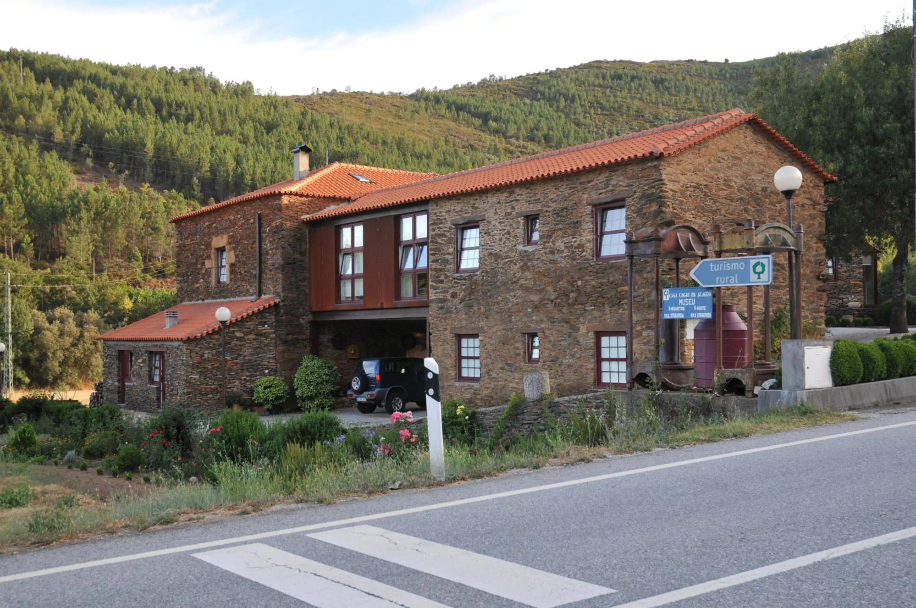 Facade/entrance in Casa Lagar Da Alagoa