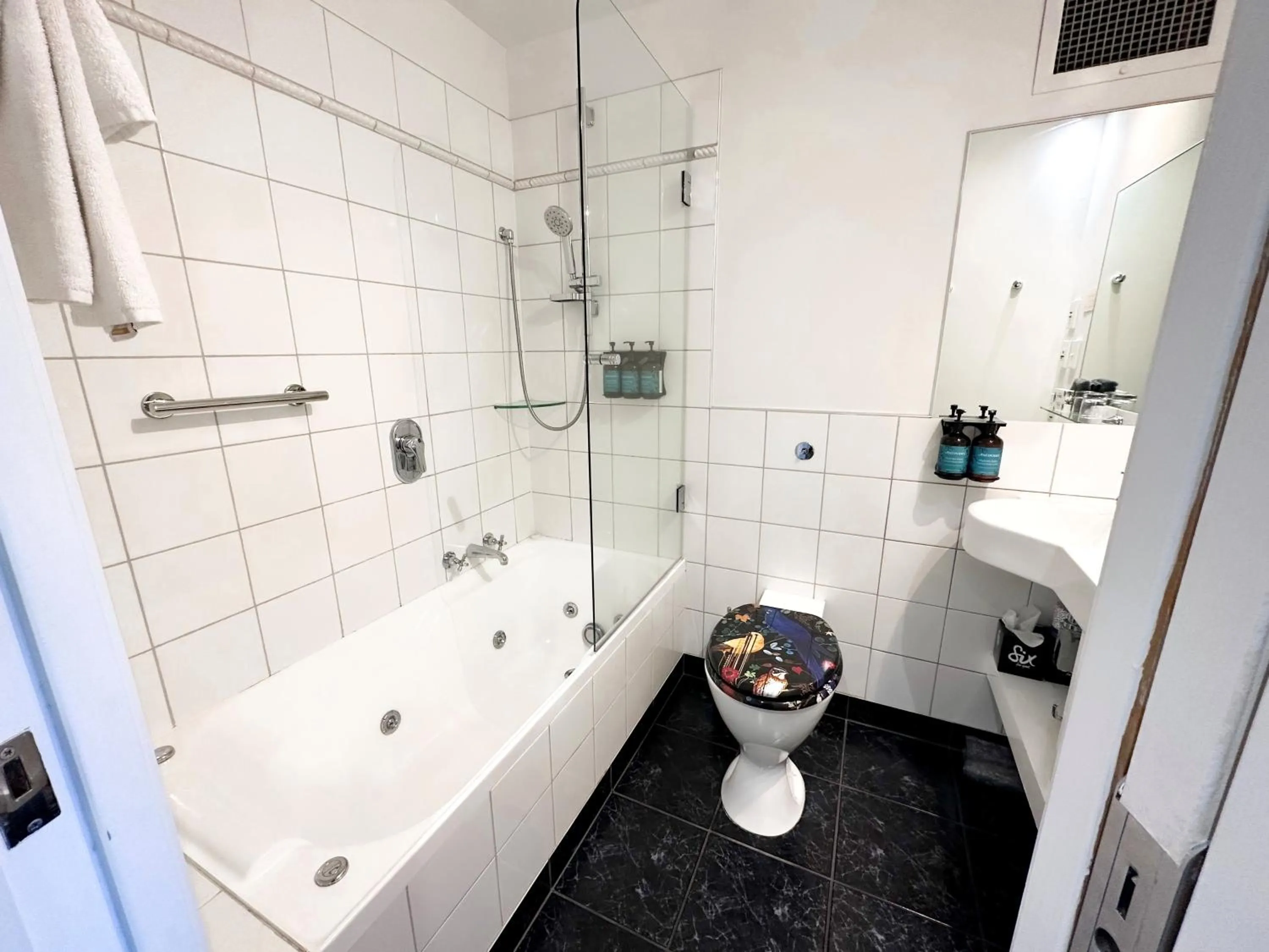 Bathroom in Tides Hotel