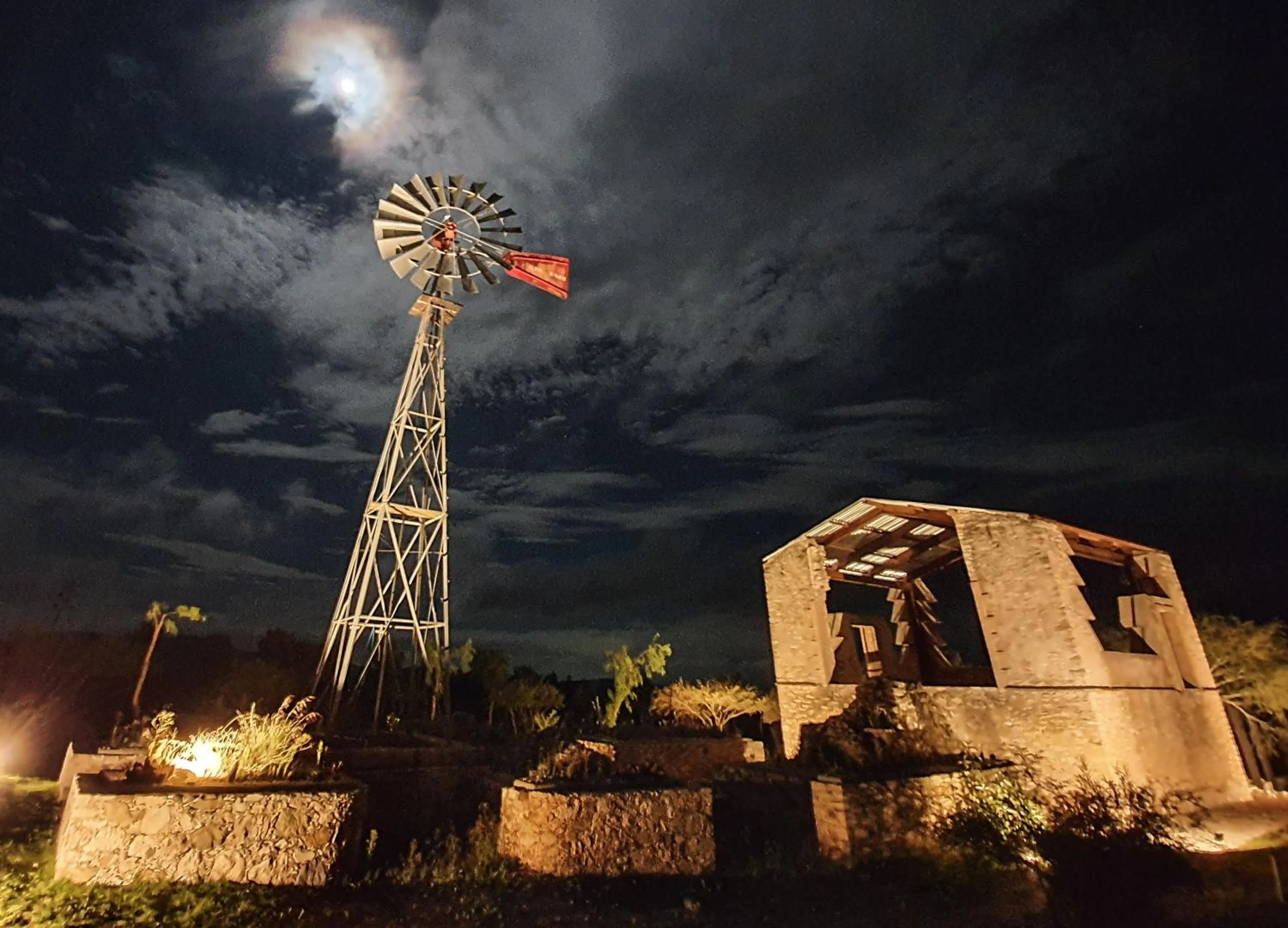 Nearby landmark in Mineral del Cielo