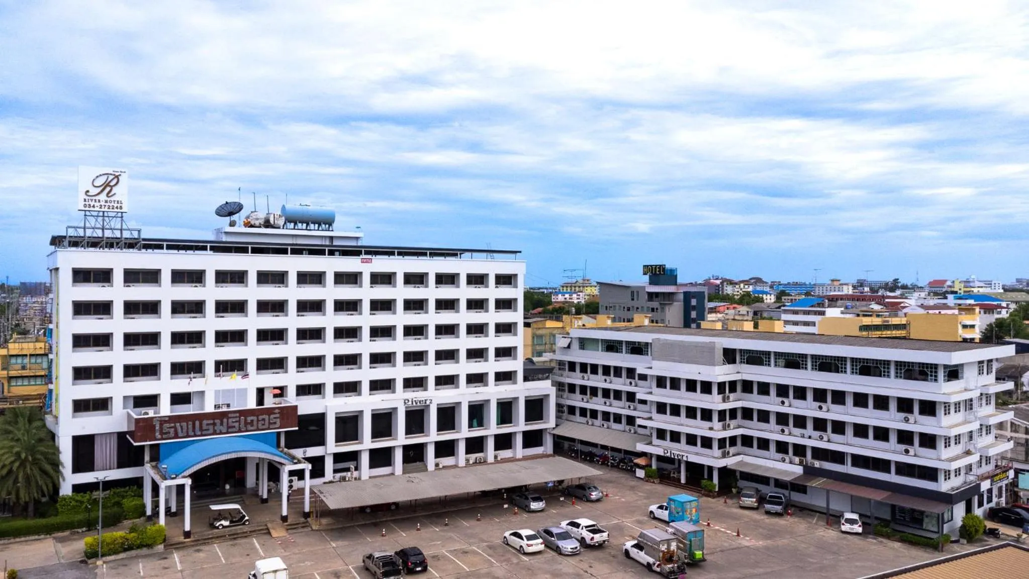 Property building in River Hotel The Budget