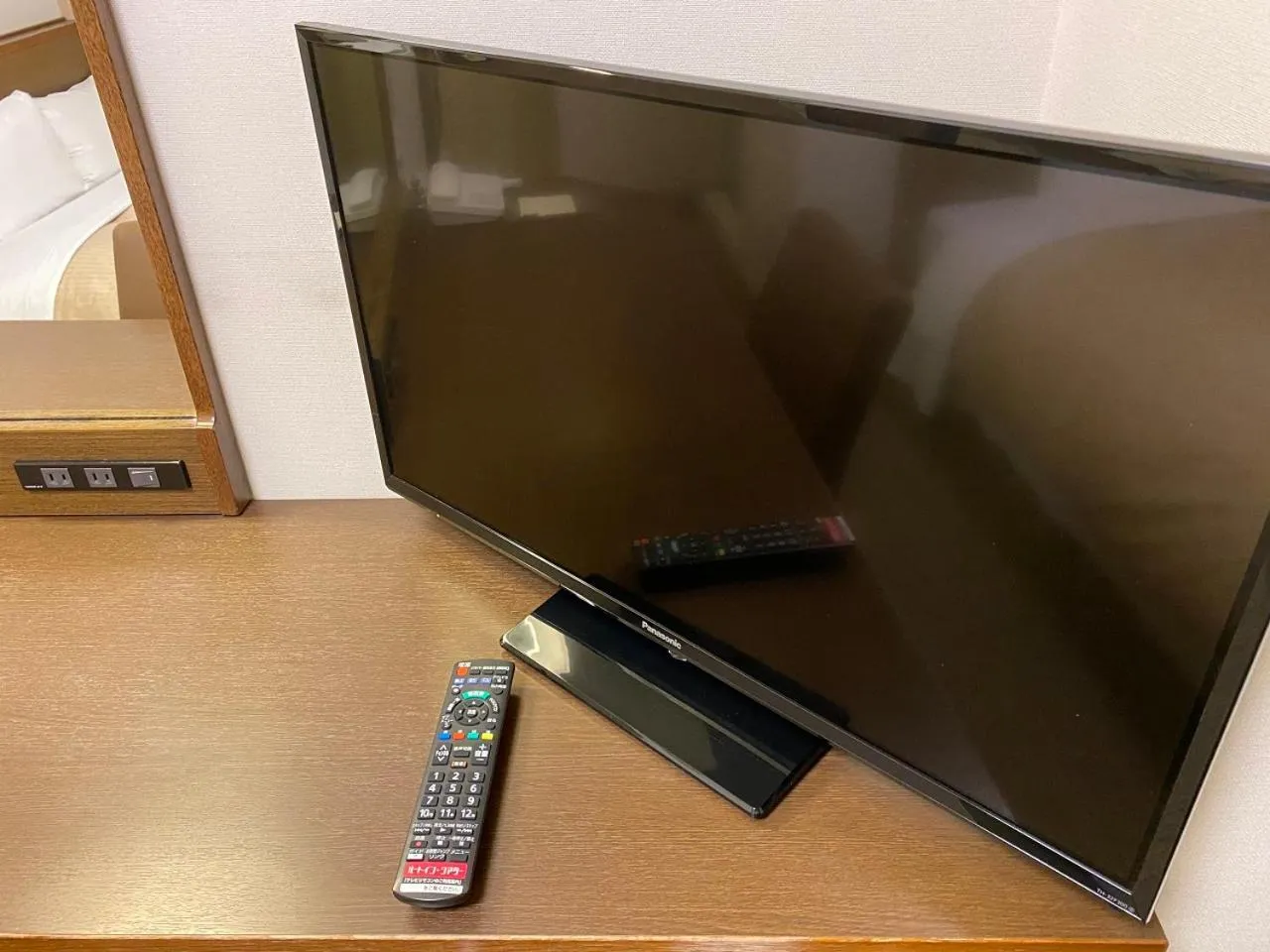 TV and multimedia in Hotel Route-Inn Ina Inter