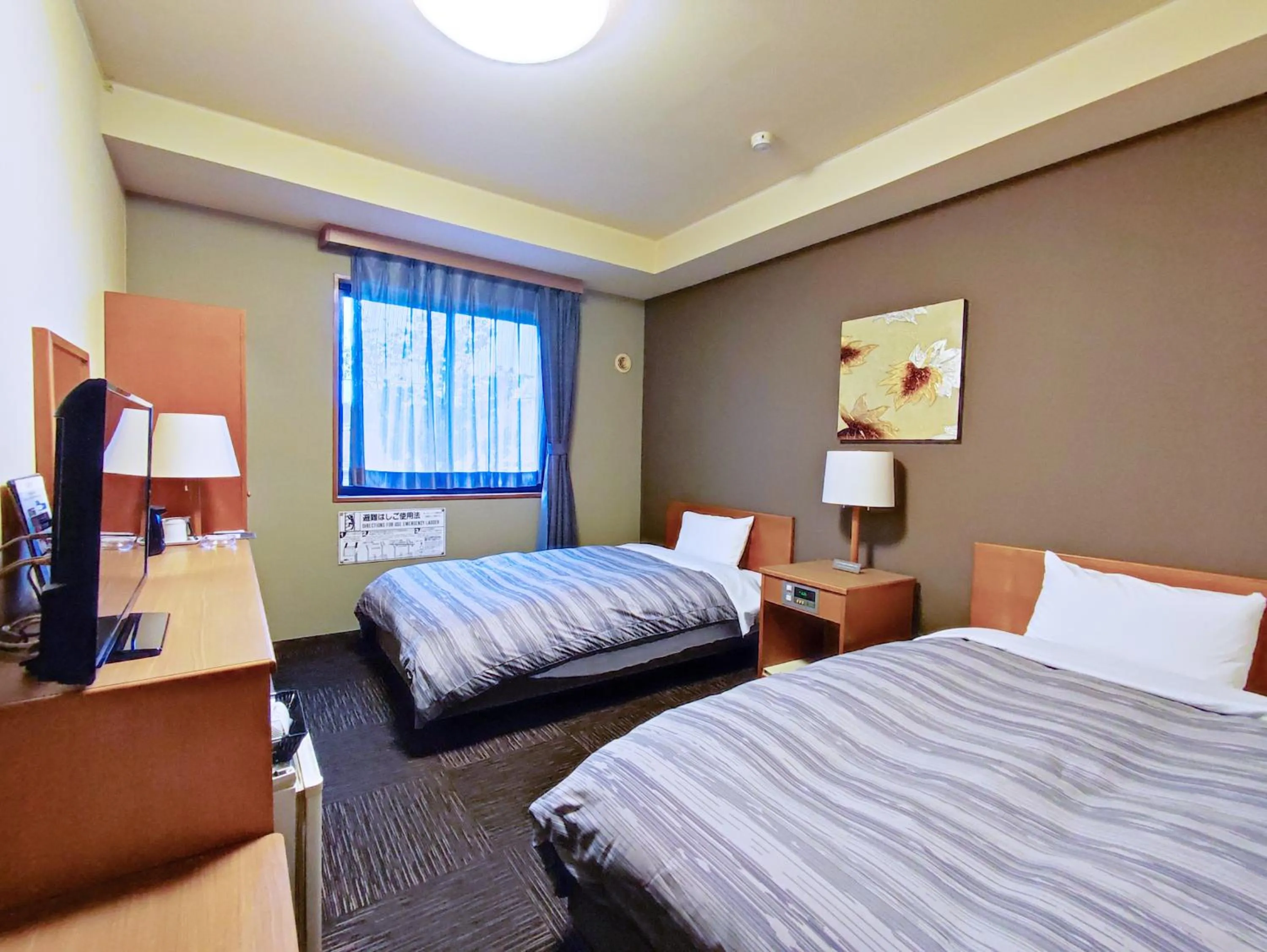 Photo of the whole room, Bed in Hotel Route-Inn Court Azumino Toyoshina Ekiminami
