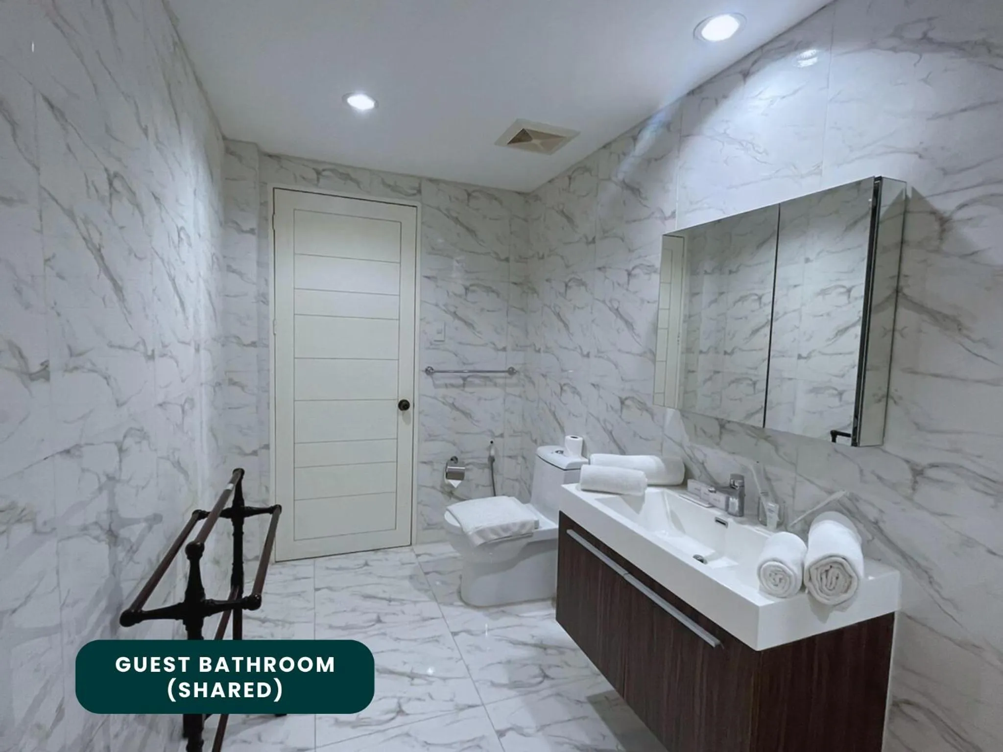 Coralpoint Gardens Suites & Residences