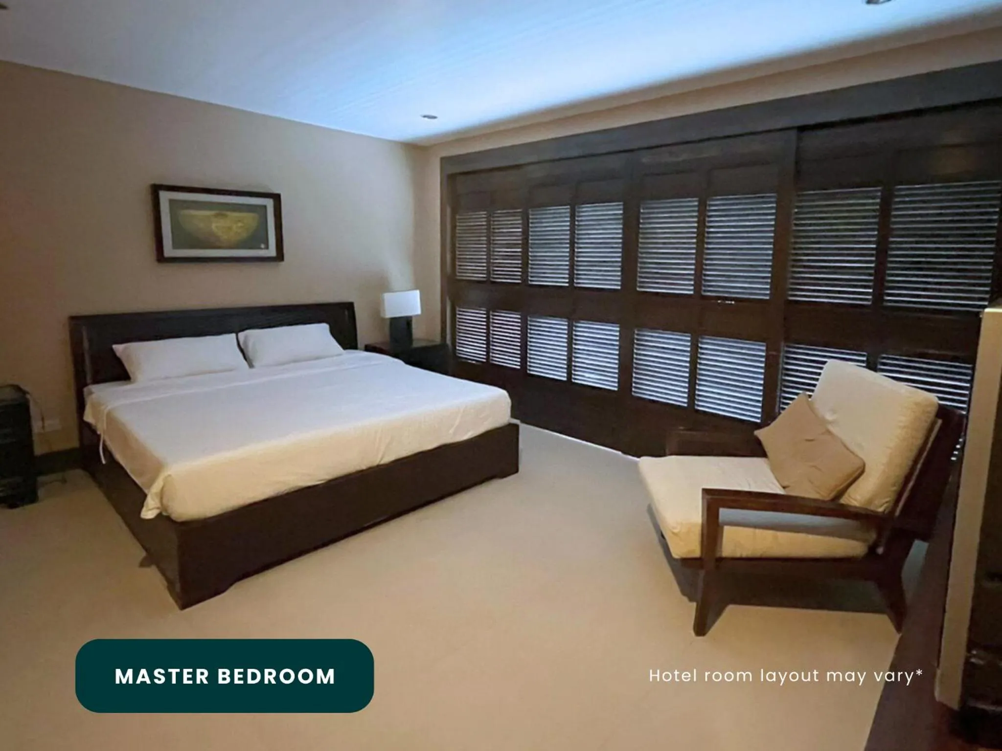 Bed in Coralpoint Gardens Suites & Residences