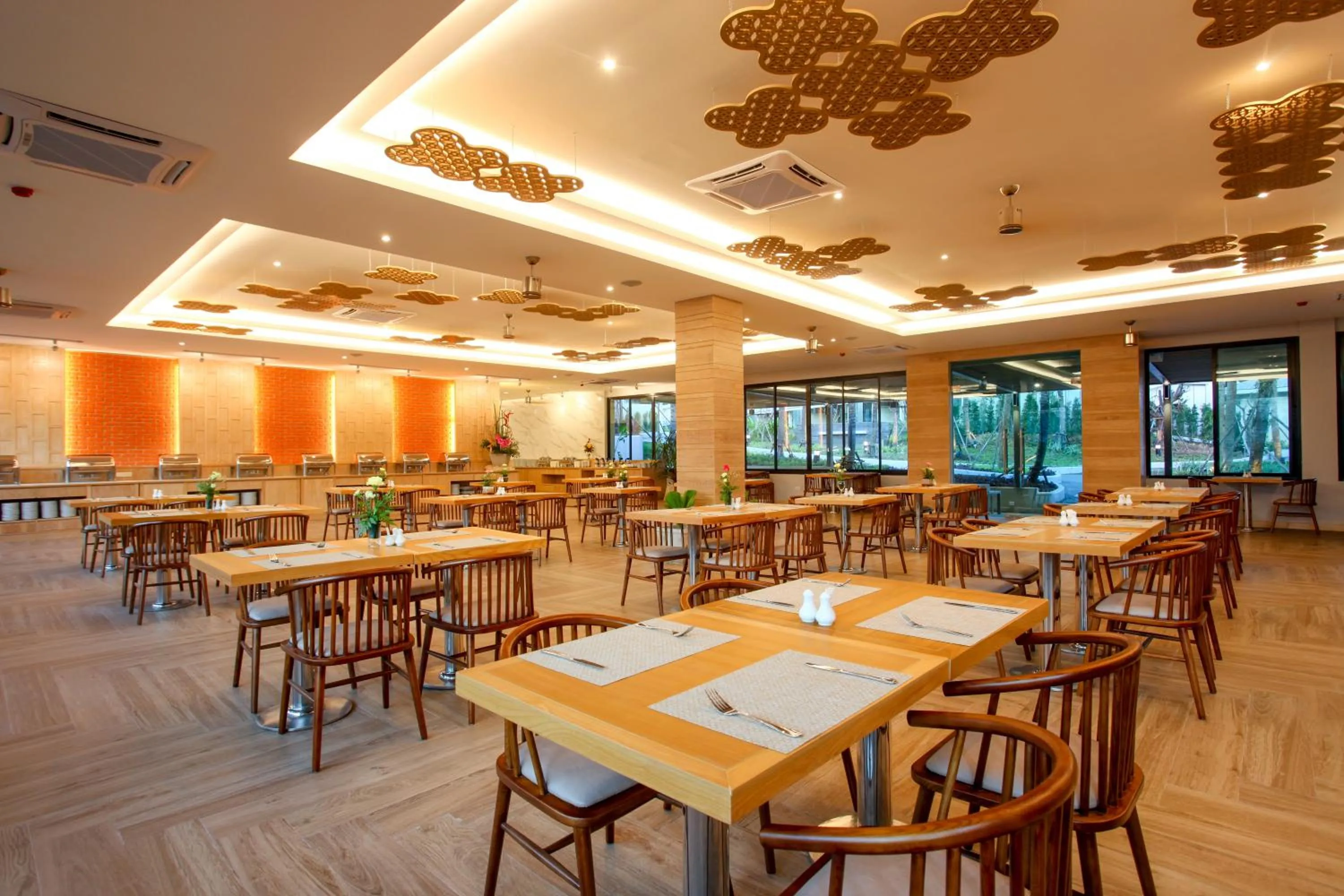 Restaurant/places to eat in CRAFT Resort & Villas, Phuket Town