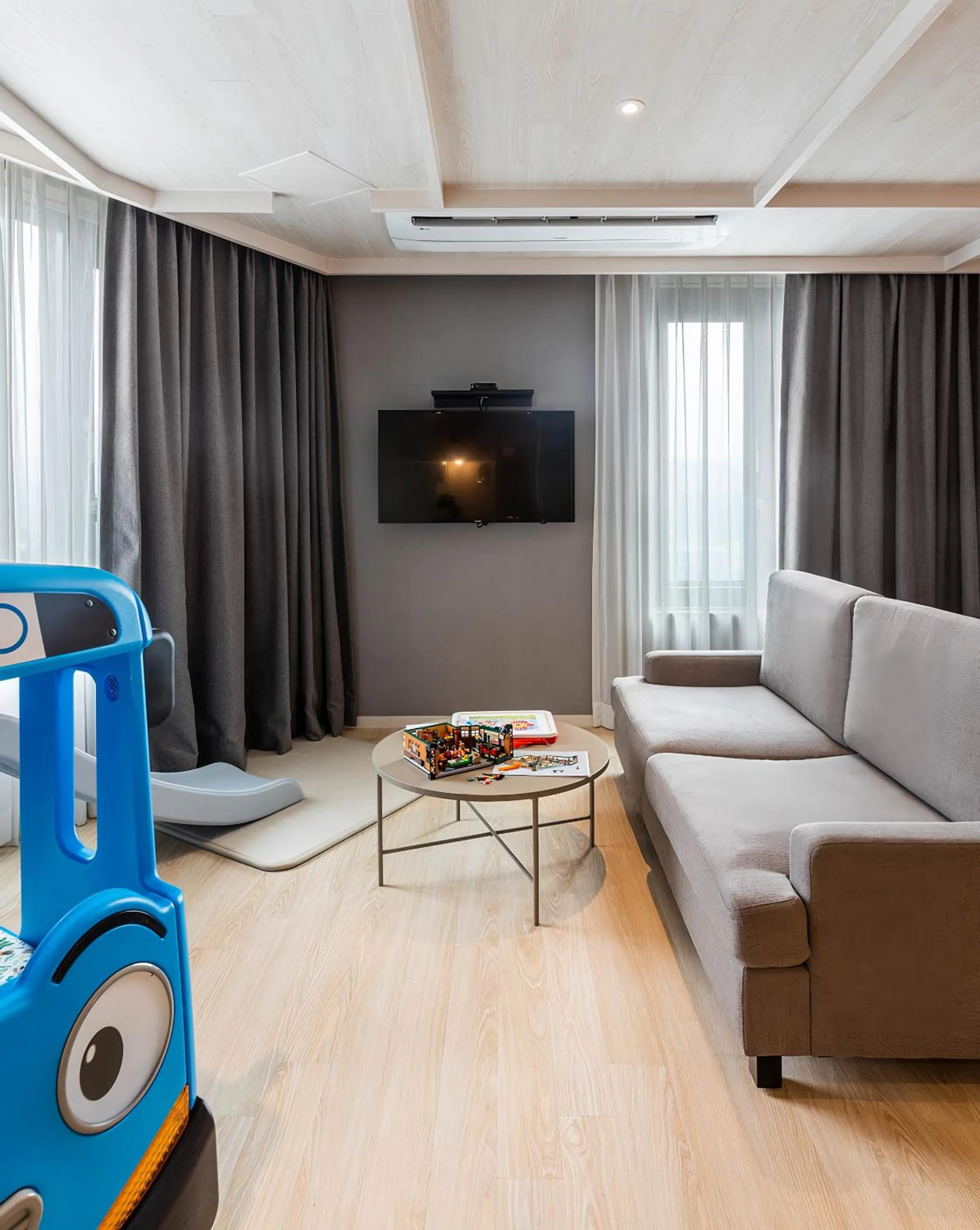 Golden Tulip Ever Yongin Hotel