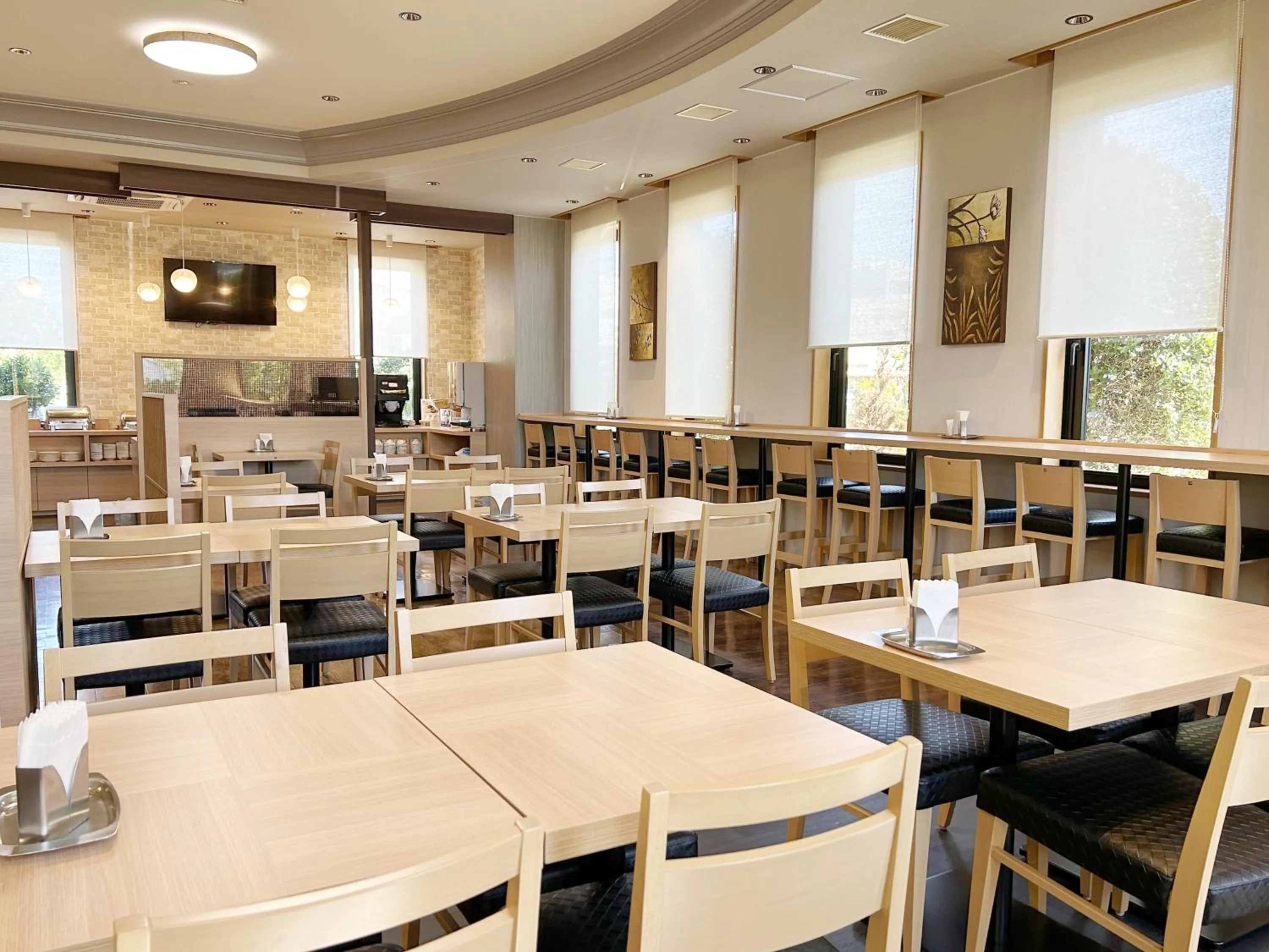 Restaurant/places to eat in Hotel Route-Inn Fukui Owada