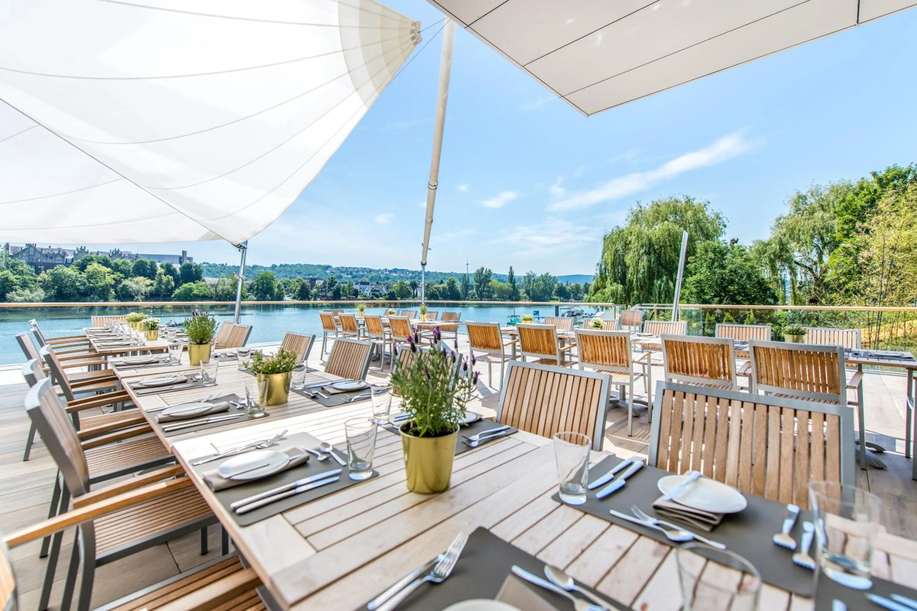 Restaurant/places to eat in FÄHRHAUS Koblenz