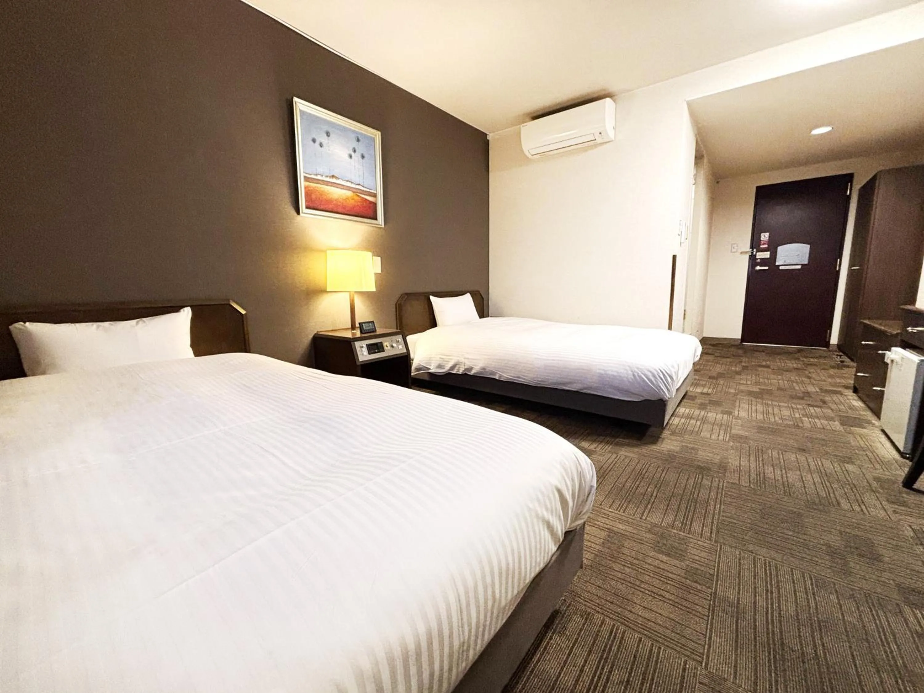 Photo of the whole room, Bed in Hotel Route-Inn Ageo