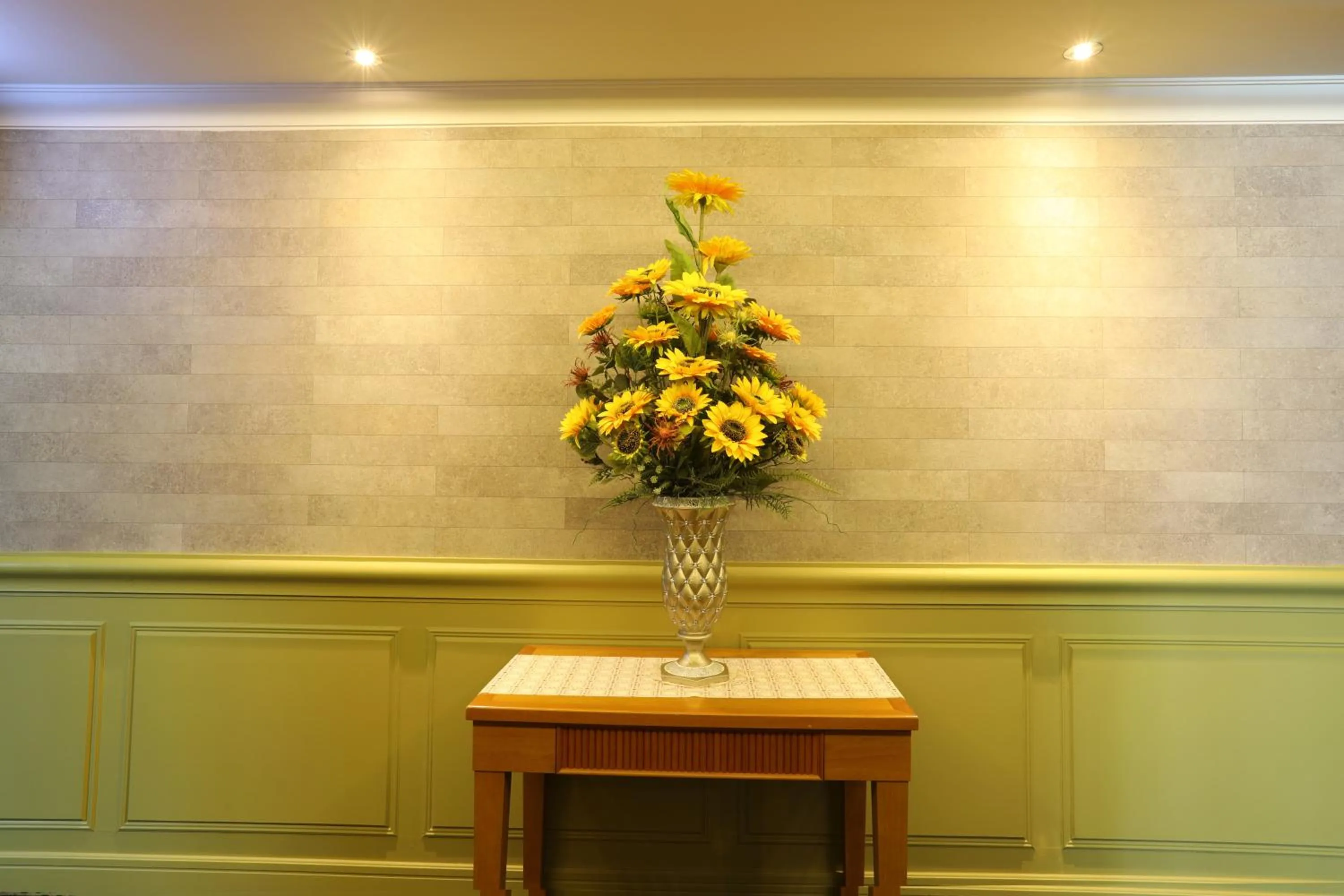 Property building in Gwangju Empire Hotel