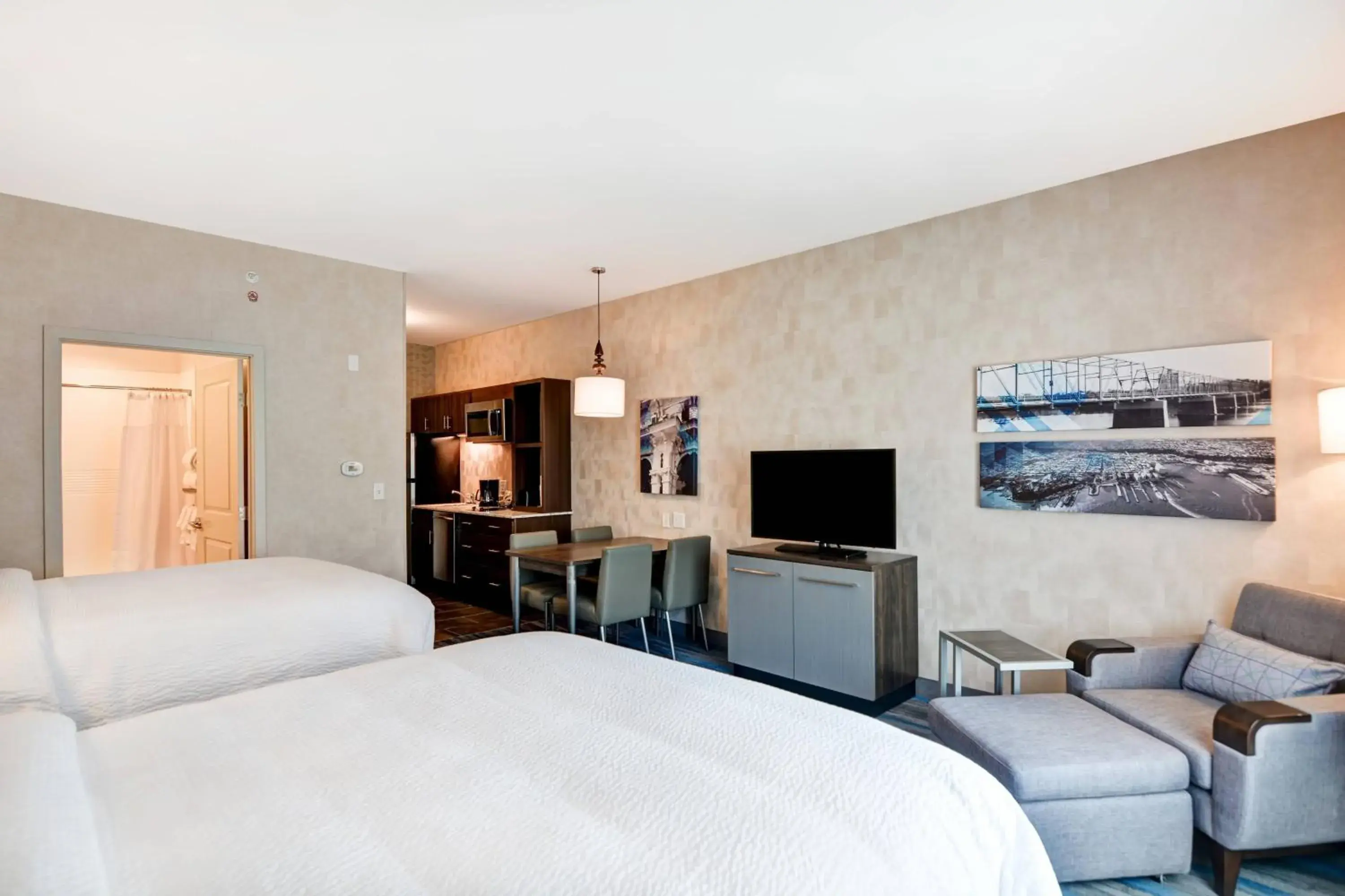 Studio with Two Queen Beds and Adapted Tub - Mobility and Hearing Accessible in TownePlace Suites by Marriott Bridgewater Branchburg Studio with Two Queen Beds and Adapted Tub - Mobility and Hearing Accessible in TownePlace Suites by Marriott Bridgewater Branchburg