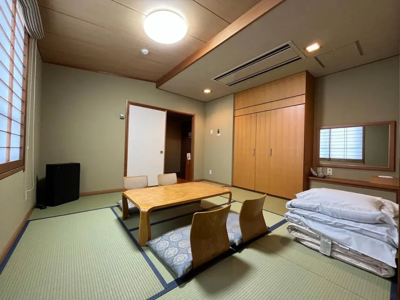 Japanese-Style Quadruple Room in Hotel Route-Inn Seibu Chichibu Ekimae Japanese-Style Quadruple Room in Hotel Route-Inn Seibu Chichibu Ekimae
